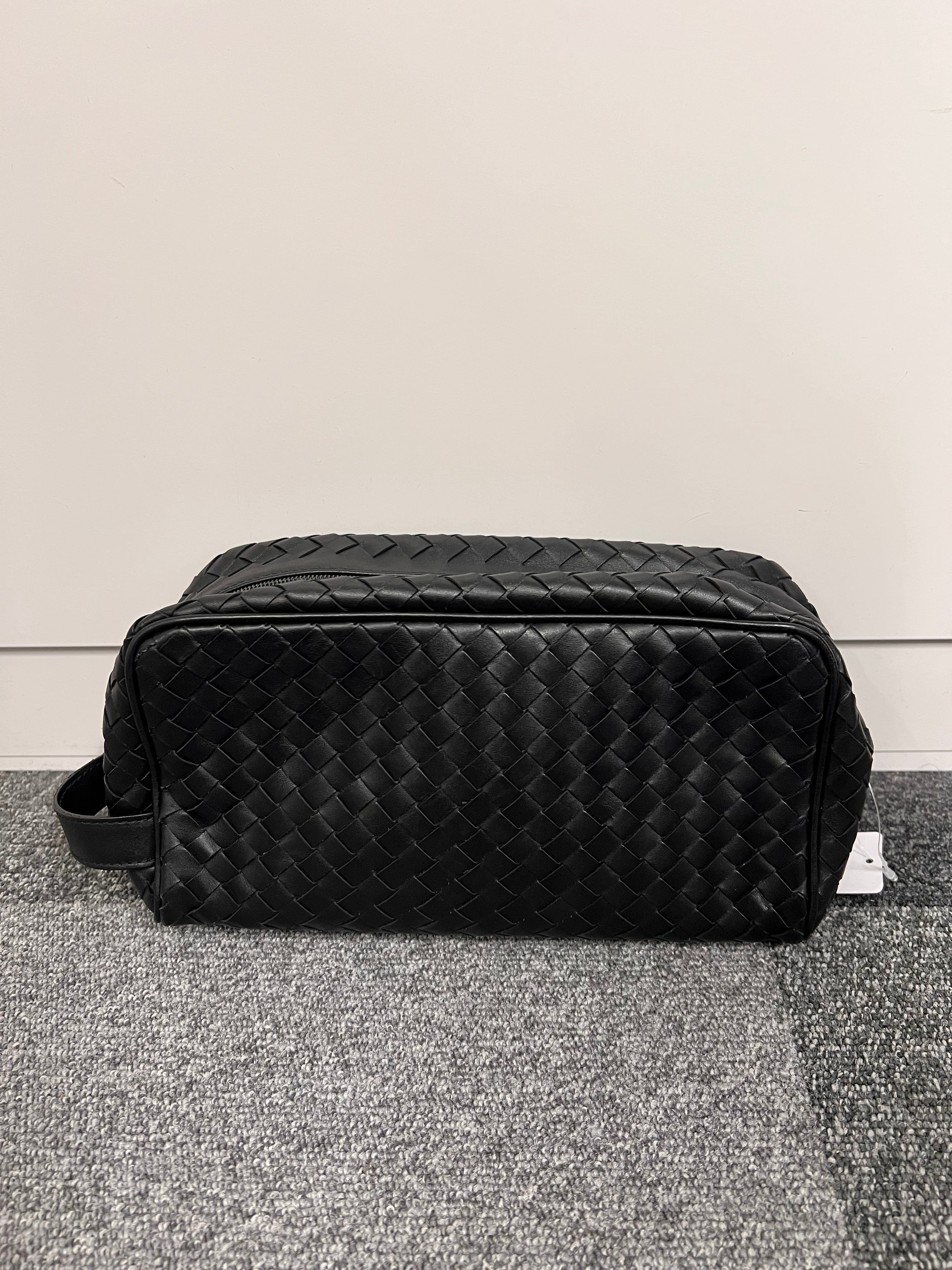 BOTTEGA VENETA BOTTEGA VENETA Leather Black Intrecciato Clutch B0920FNYU7
