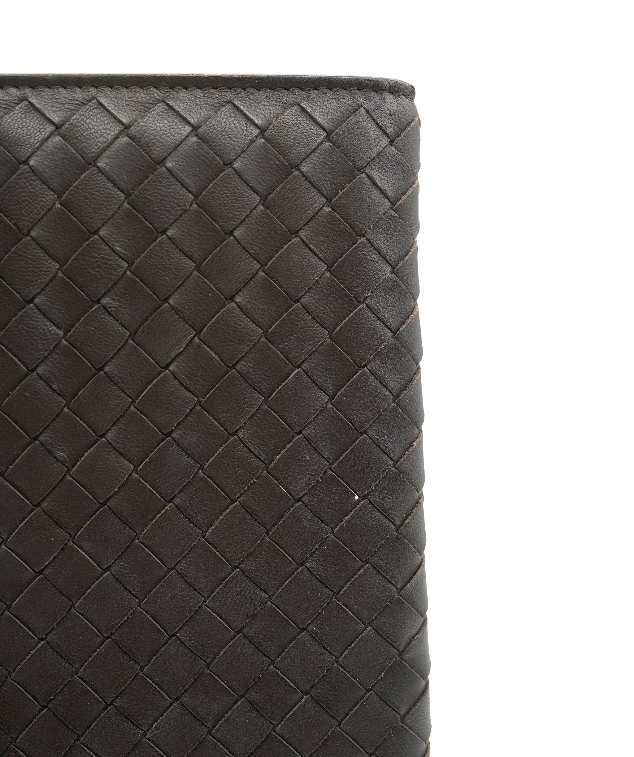 Bottega Veneta Bottega Veneta Intrecciato Leather iPad Case - APC0019