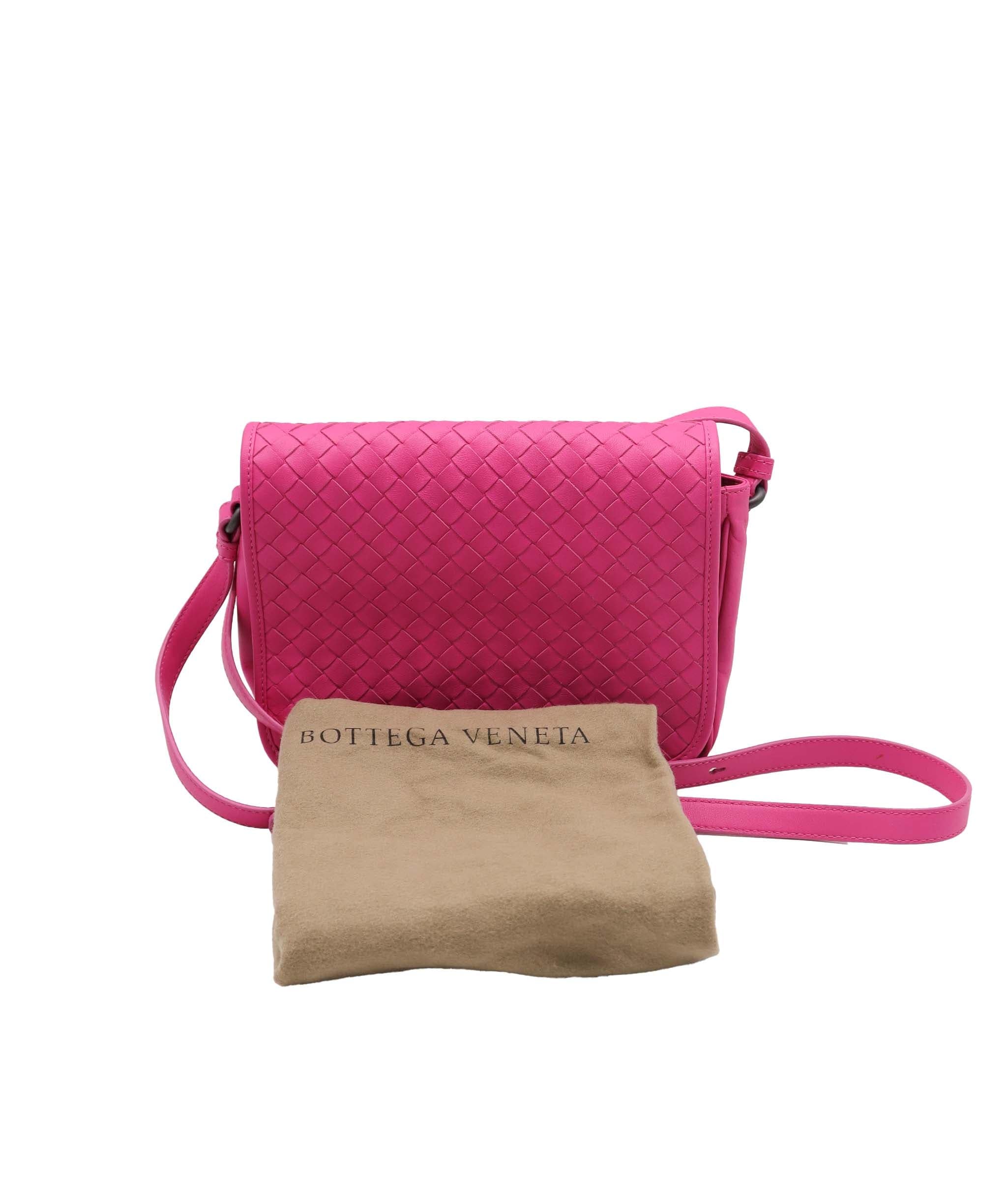 Bottega Veneta BOTTEGAVENETA INTRECCIATO Shoulder Bag pink WS6990 DXBS1426