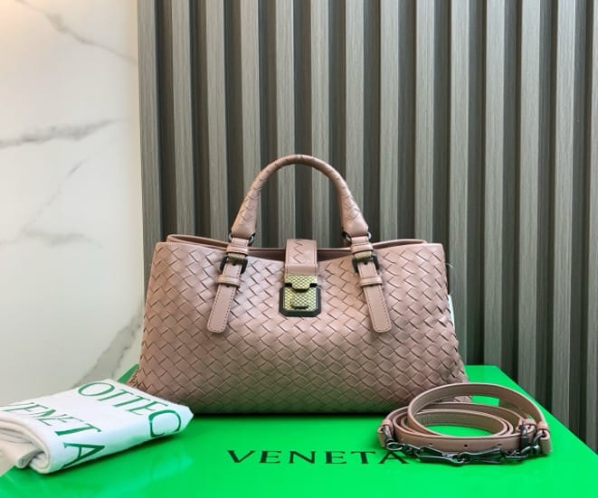 Bottega Veneta BV Bottega Veneta Milk Tea Color Roman 32 20876753