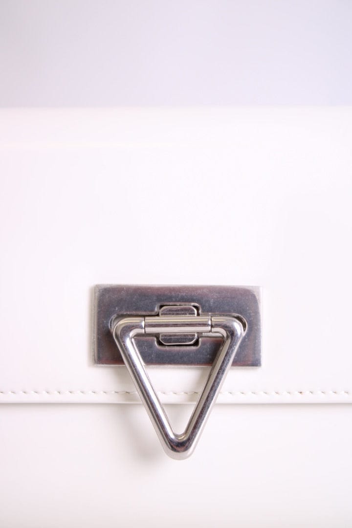 Bottega Veneta White Bottega Veneta Clutch
