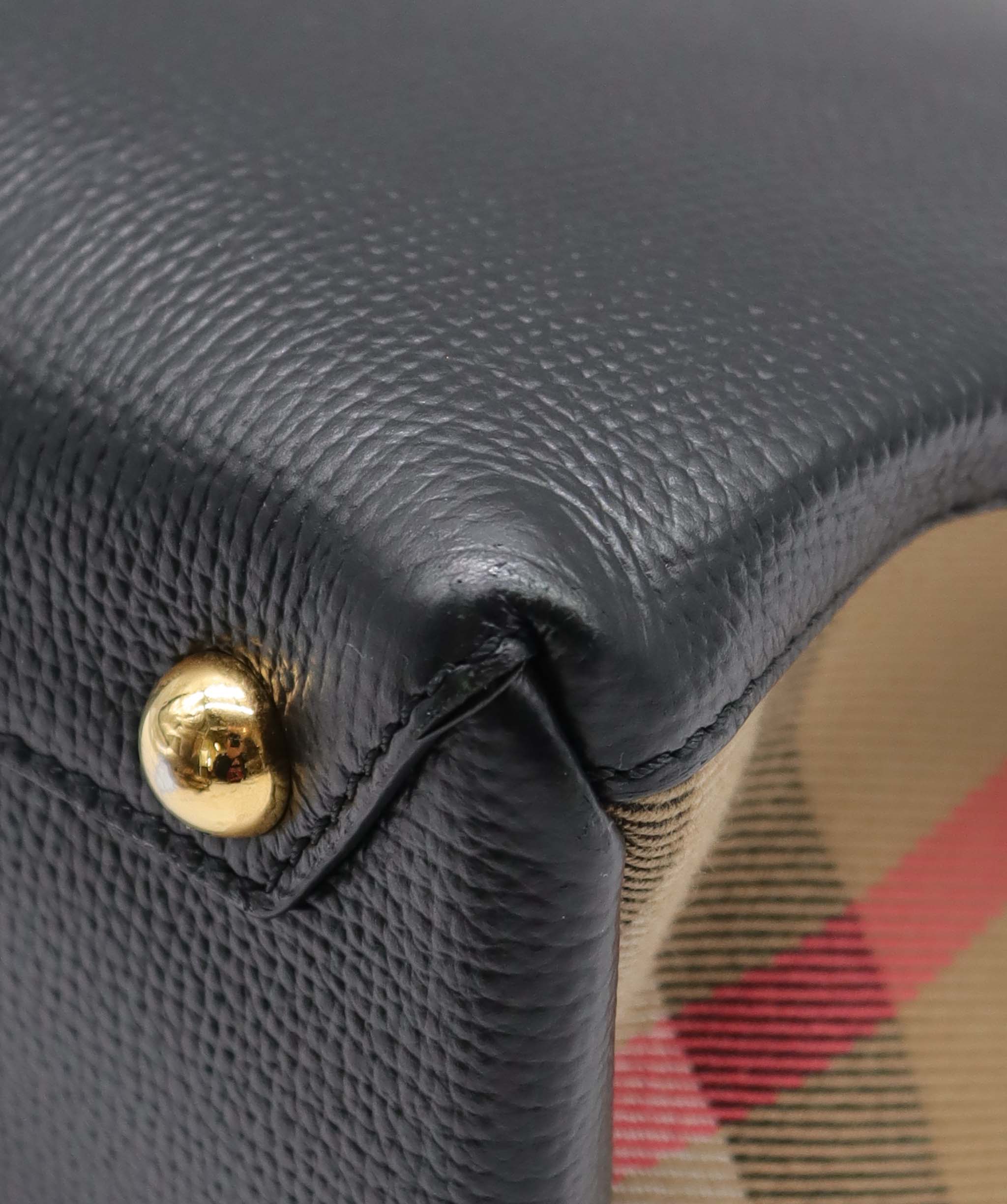 Burberry Burberry Black Leather Tote Bag GHW  AGC3022