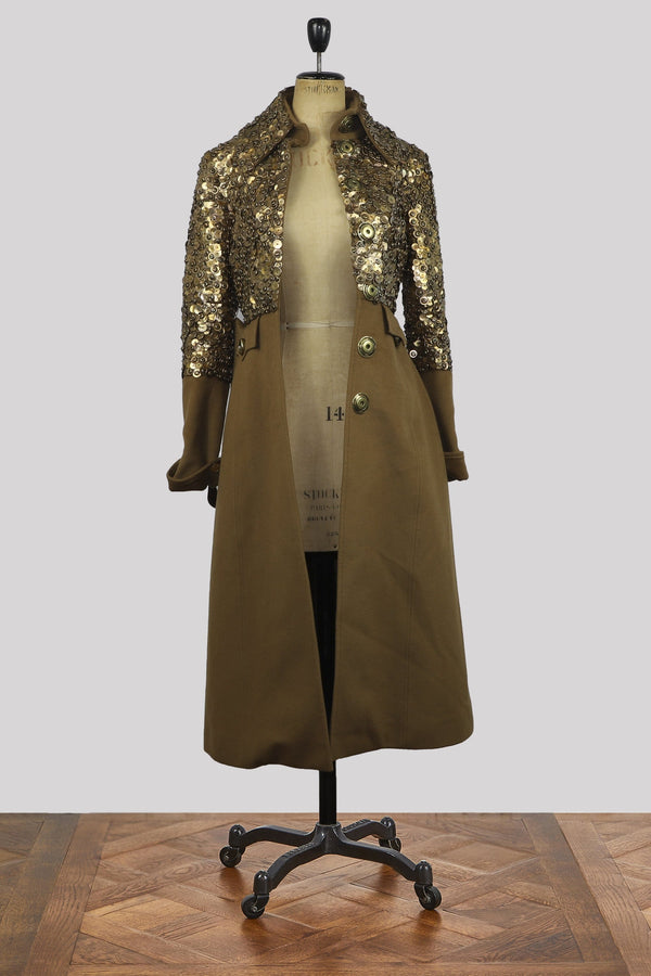 Burberry Burberry gold applique and beige trench coat AGC1590