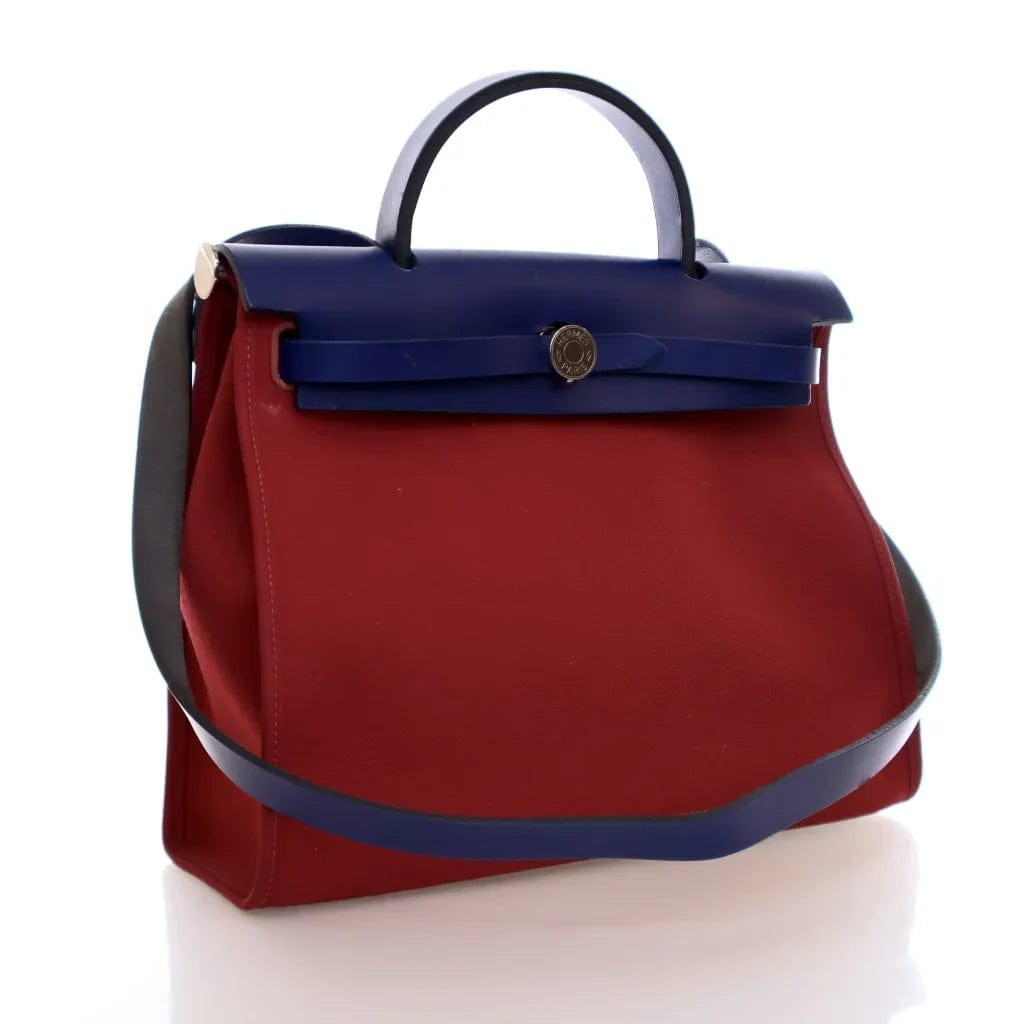 CANADA AUCTION Hermes Herbag 31 Rouge Grenat Canvas