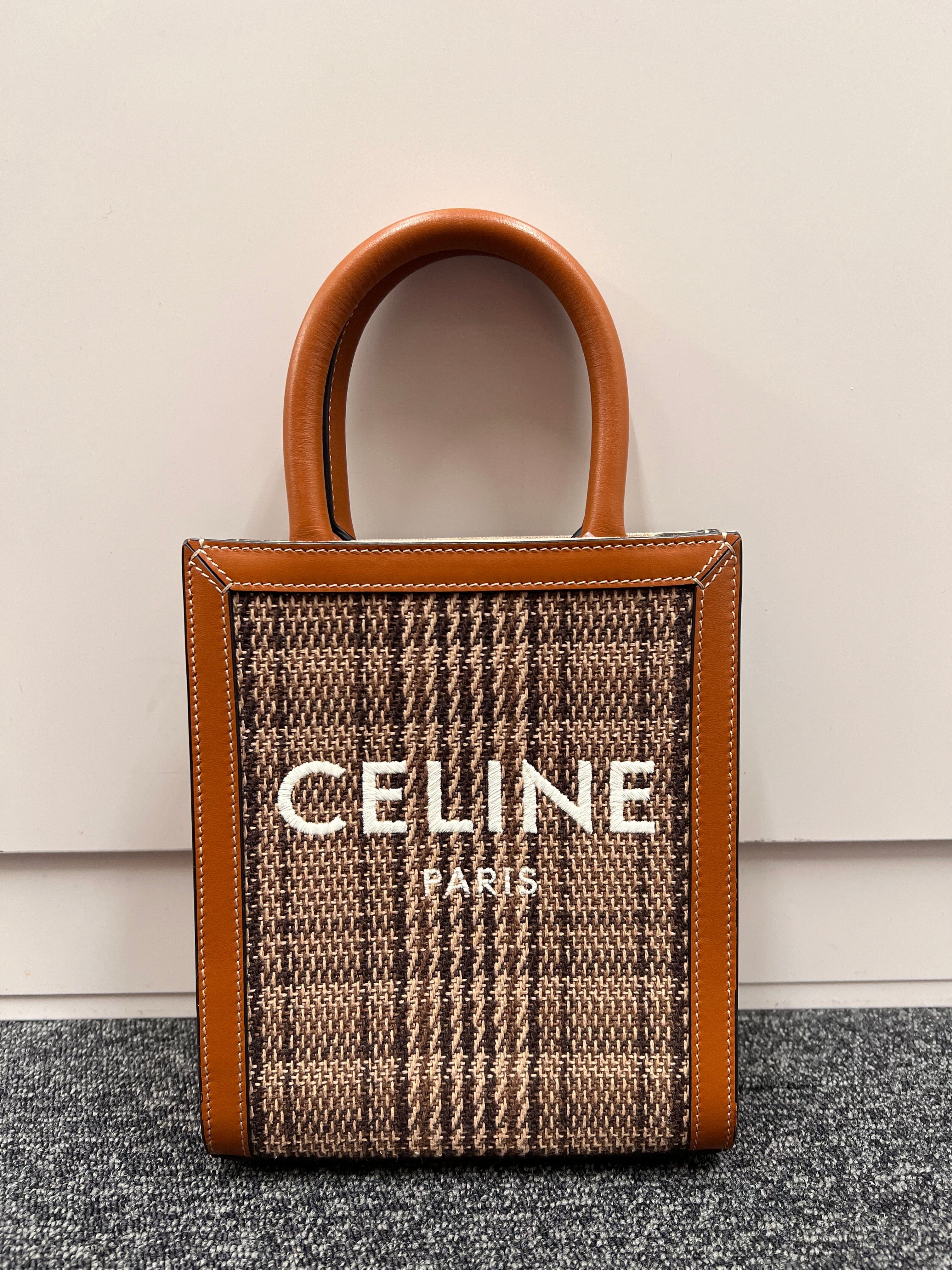 Celine CELINE Vertical Cabas Tweed Brown B0907BX8R4