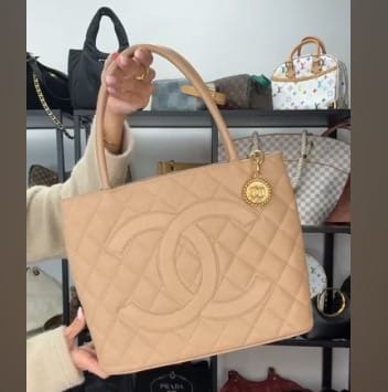 Chanel C26022860 Chanel Medallion Tote Beige Caviar