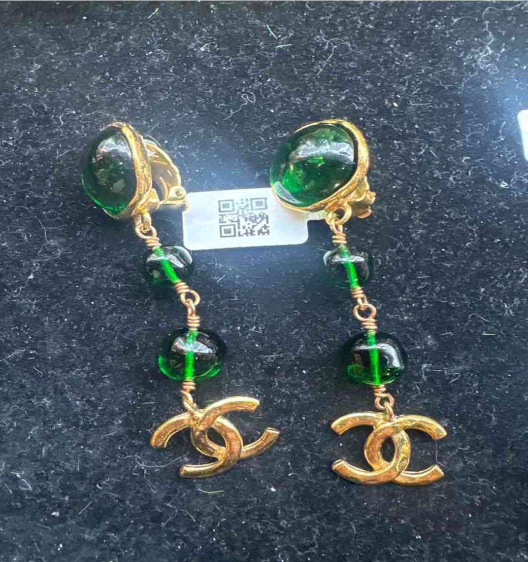 Chanel CHANEL 1994 Green Glass Shoulder Clip-on Earring HZ506029