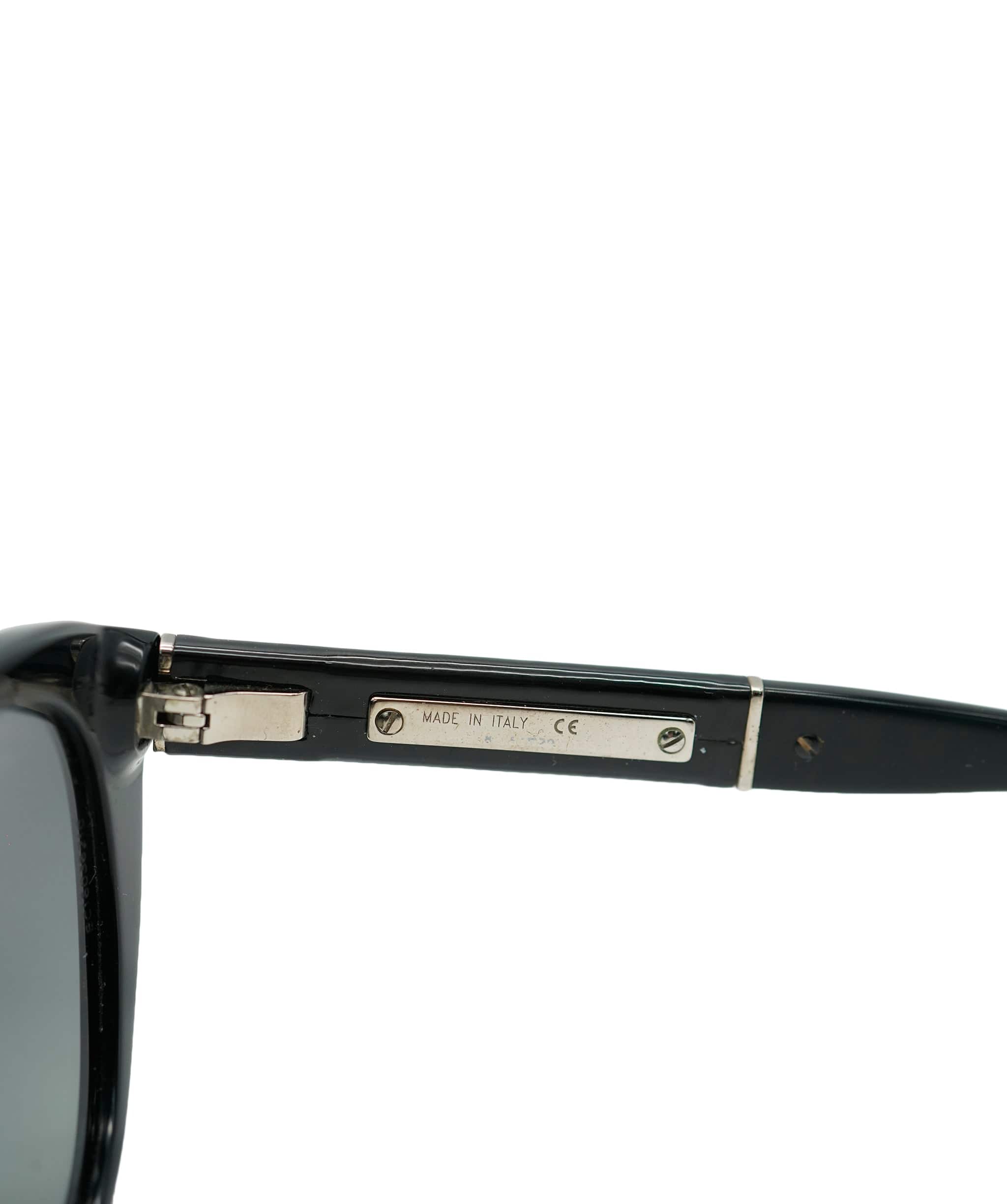 Chanel Chanel Black CC sunglasses  ALC1775