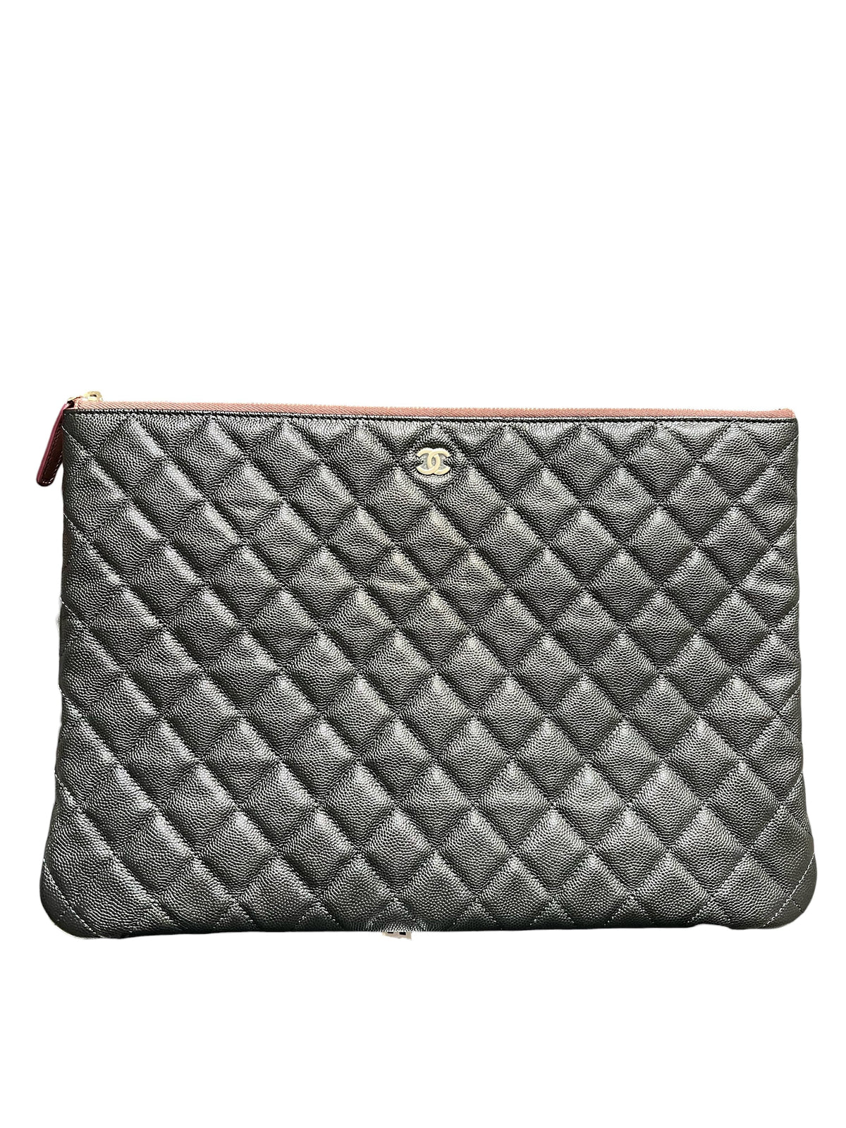CHANEL CHANEL CLASSIC ZIPPED BLACK GRAINED CALF POUCH 2000000153858