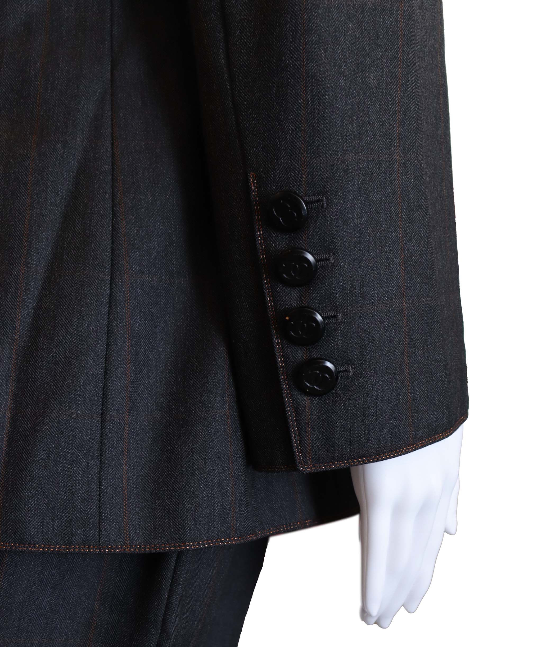 Chanel Chanel Coco Button Denim Grry Suit Size 42 DXBS3645