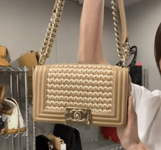 CHANEL CHANEL Lamb Beige×White G  Boy Chanel 20 B0525ZFPYL