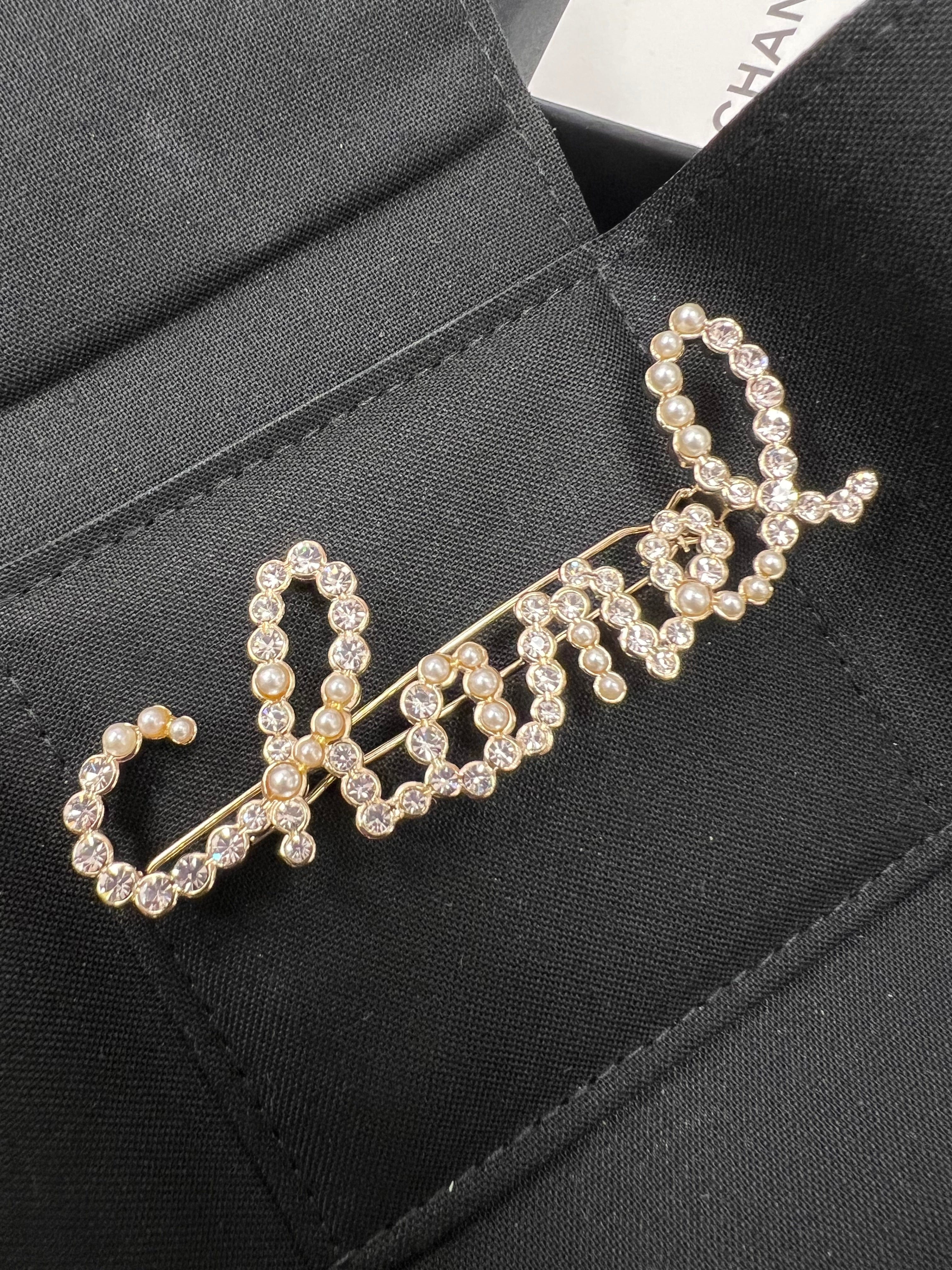 Chanel Chanel Large Crystal Hairclip GHW SYC1190