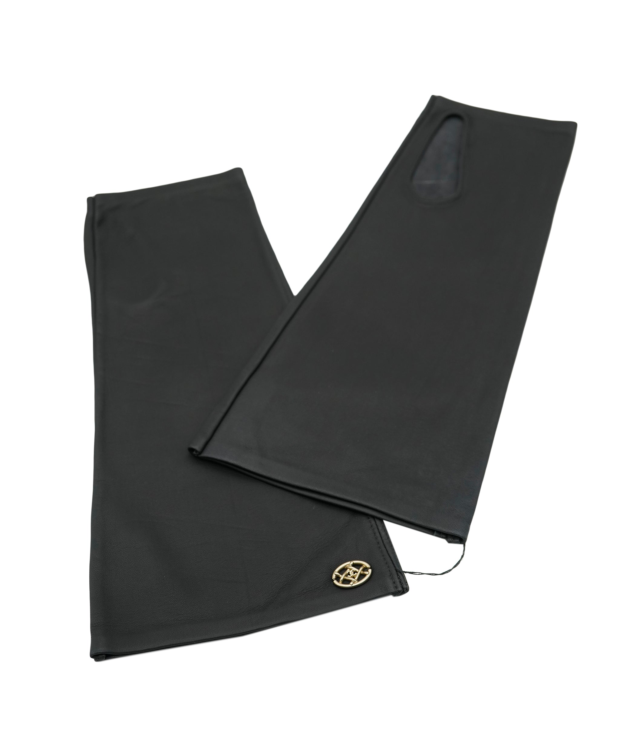 Chanel Chanel leather grey mittens  DXBS3780