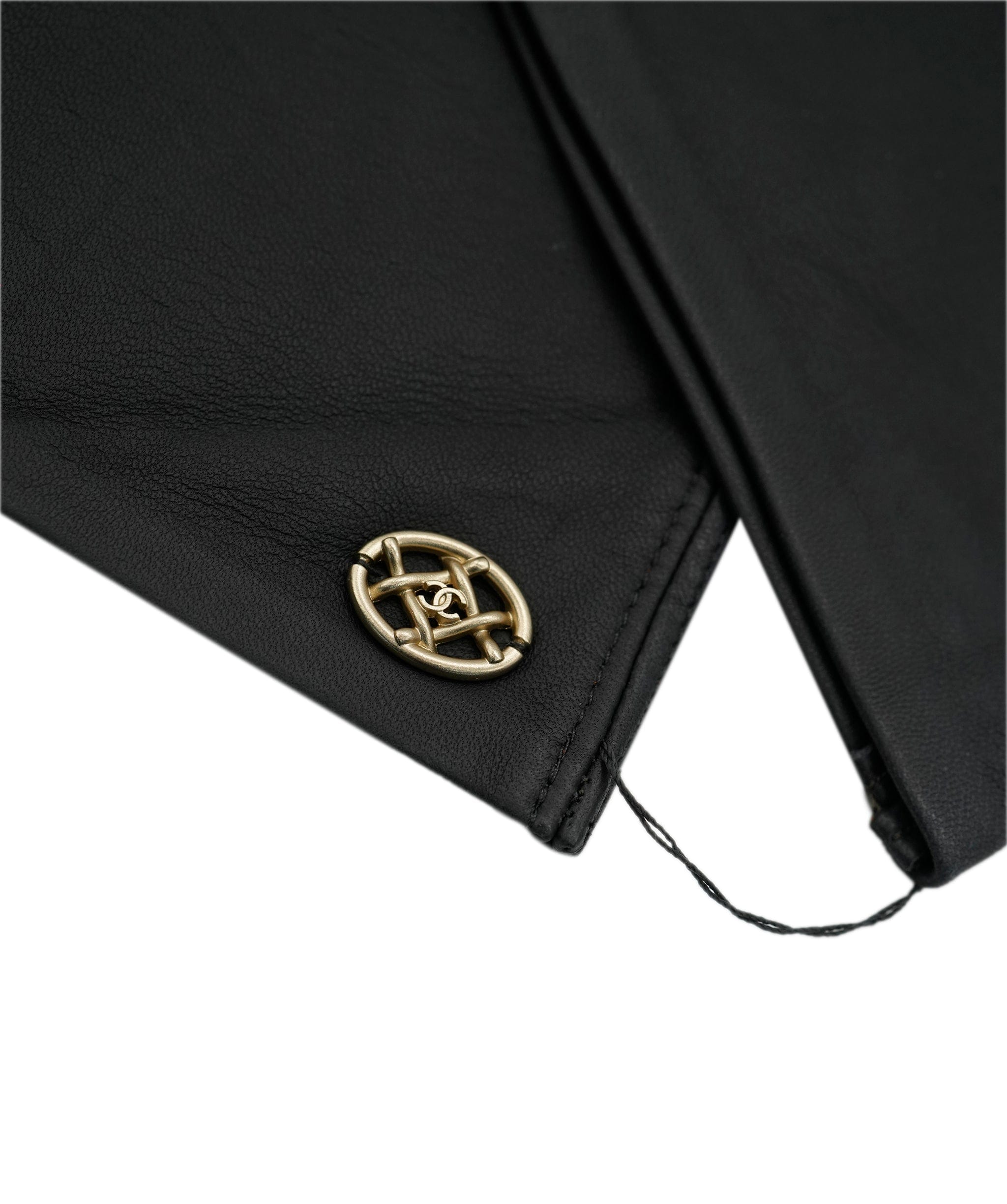 Chanel Chanel leather grey mittens  DXBS3780