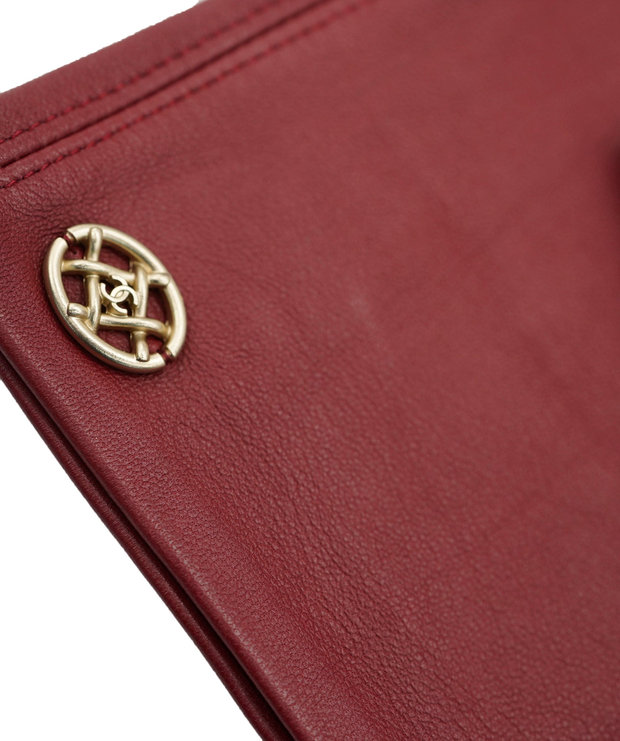 Chanel Chanel leather red mittens DXBS3779