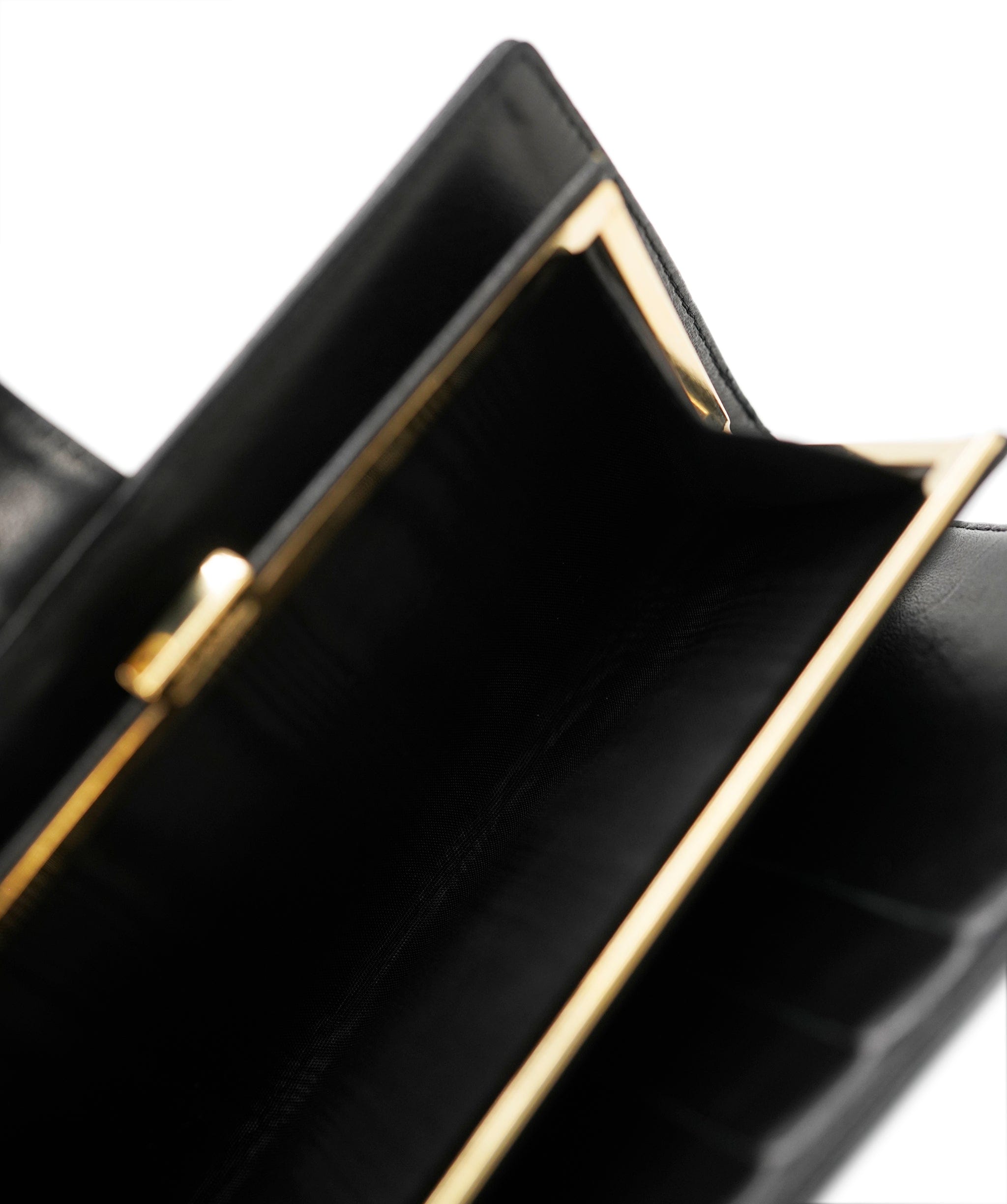 Chanel CHANEL Long Wallet Black Caviar skin DBXS3576