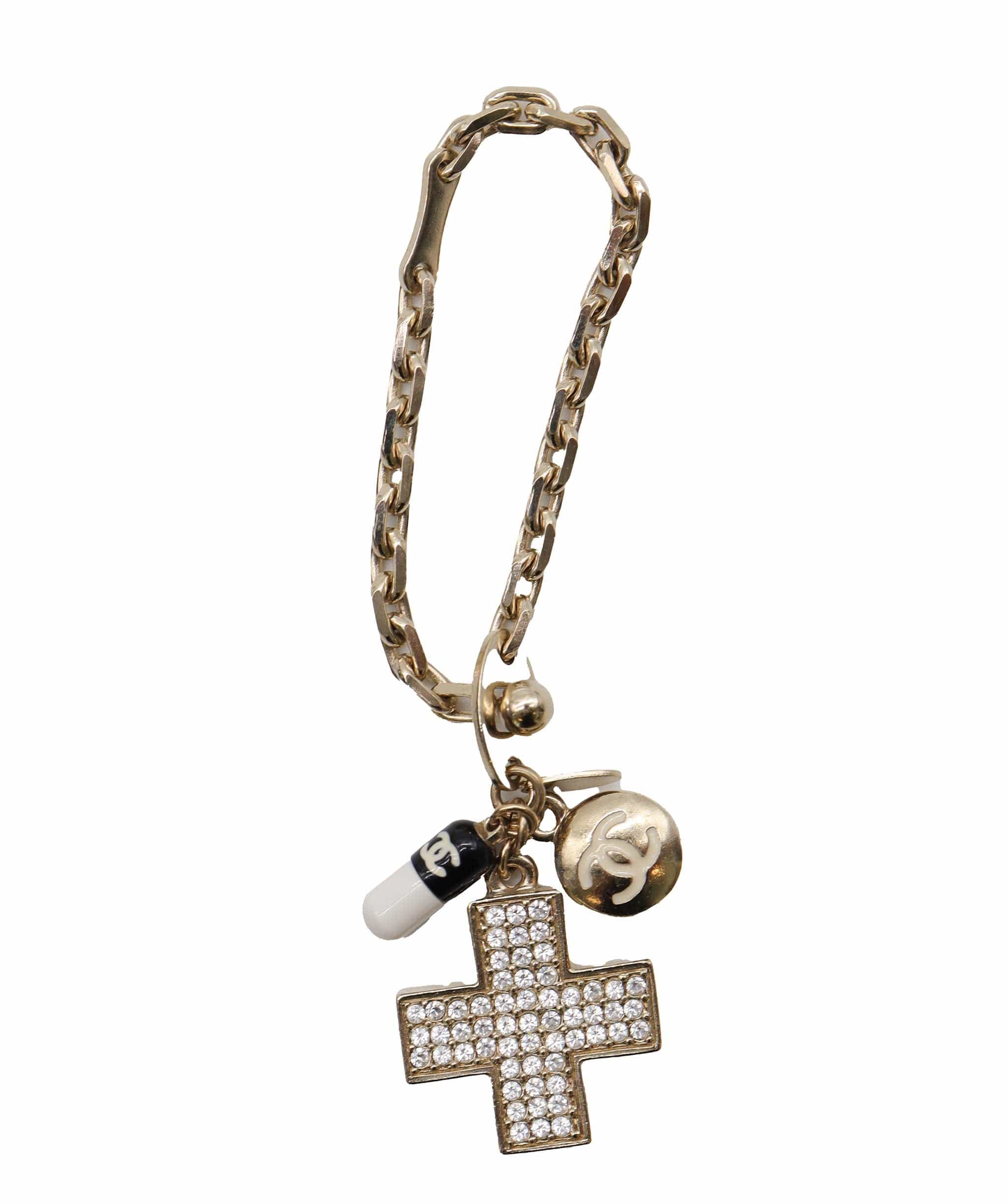 Chanel chanel pill bracelet  DXBS2609