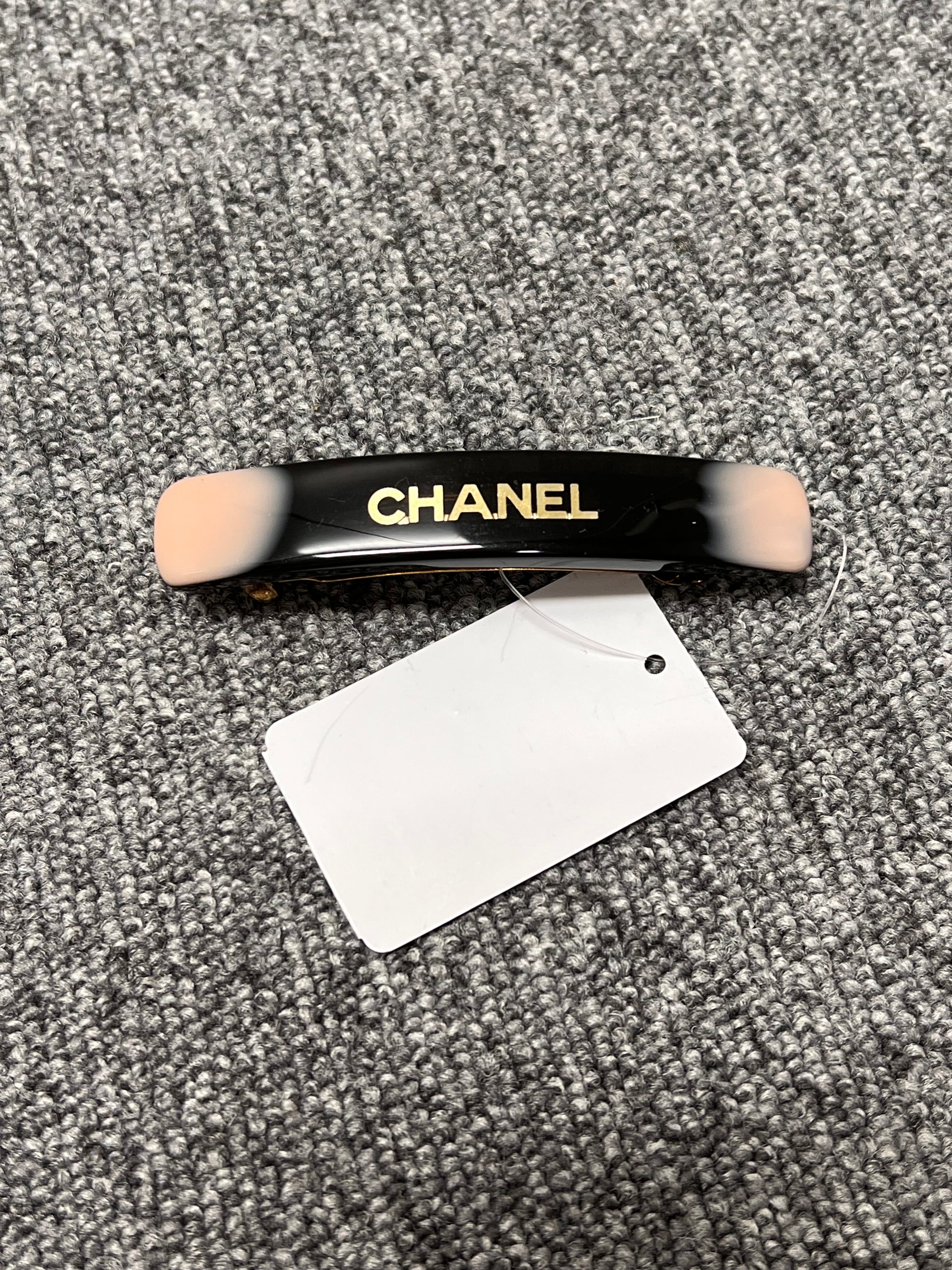 CHANEL CHANEL Plastic Black×Pink Logo Valletta B0820THWLC