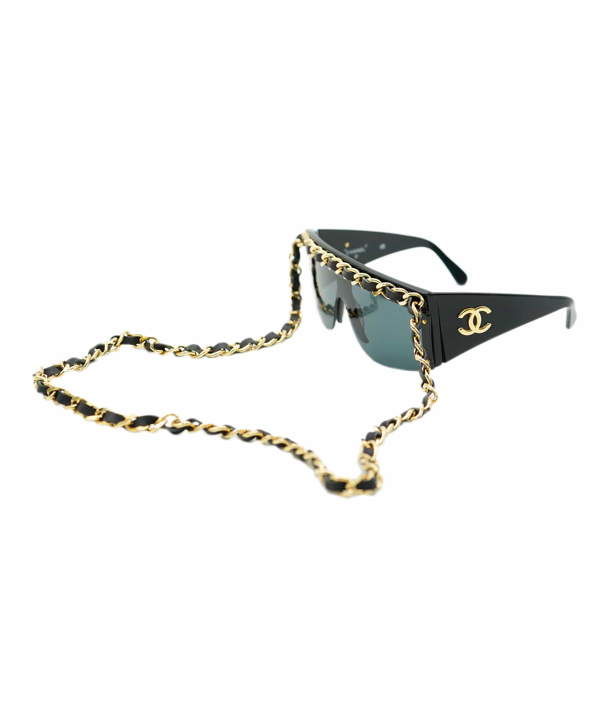 Chanel Chanel Pre-owned 1980-1990s chain-strap rectangle-frame Sunglasses