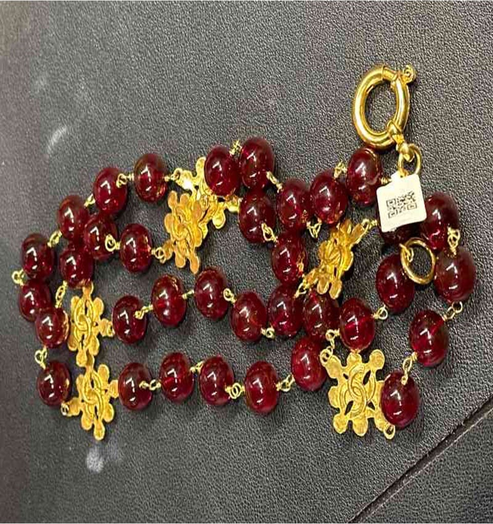 Chanel CHANEL Red Glass Snowflake Necklace NW602011