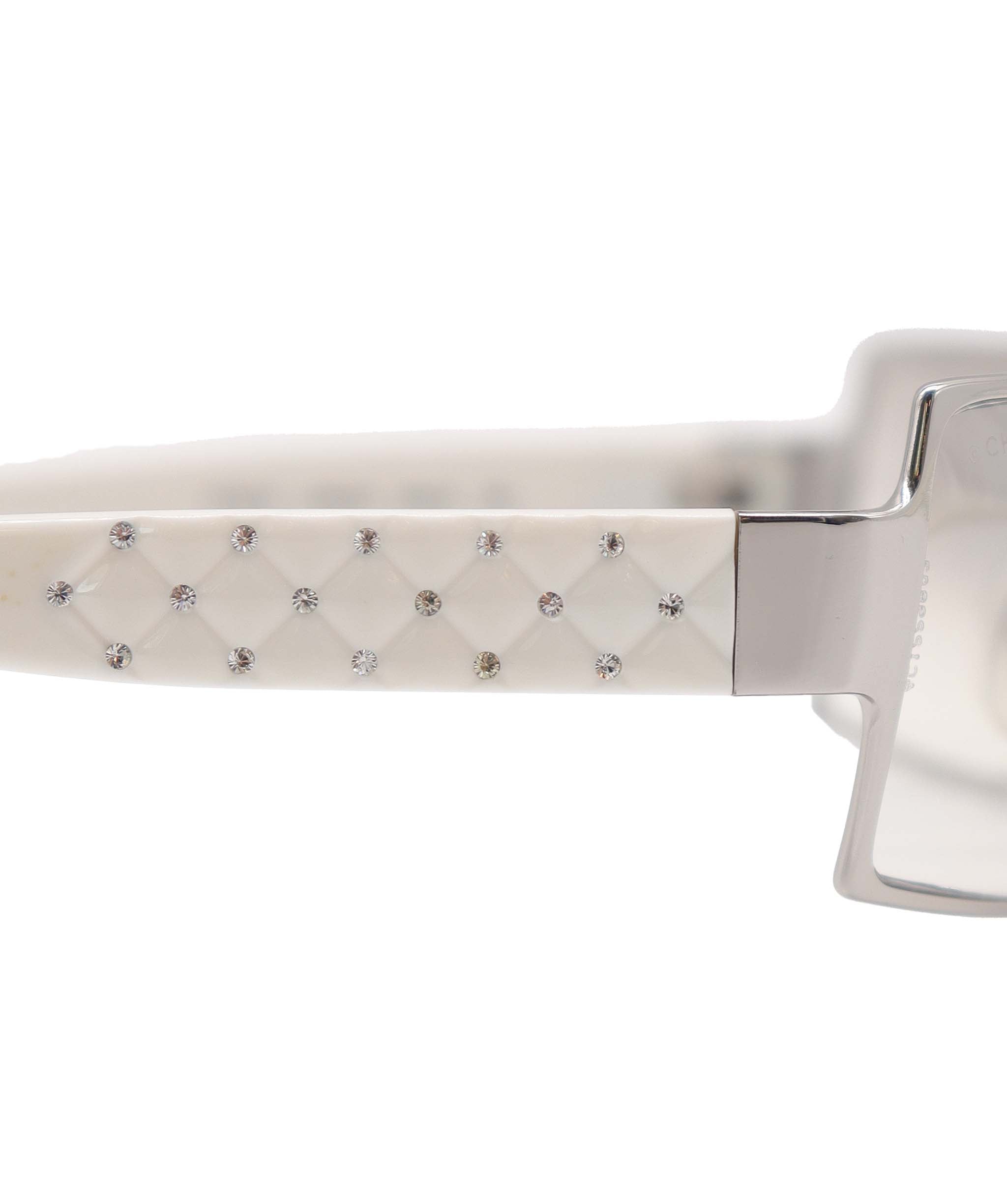Chanel Chanel Rhinestone Matelasse Clear Sunglasses White DXBS4241