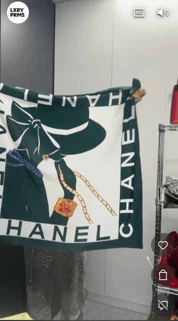 CHANEL CHANEL Scarf Silk Green×White B09038SDMK
