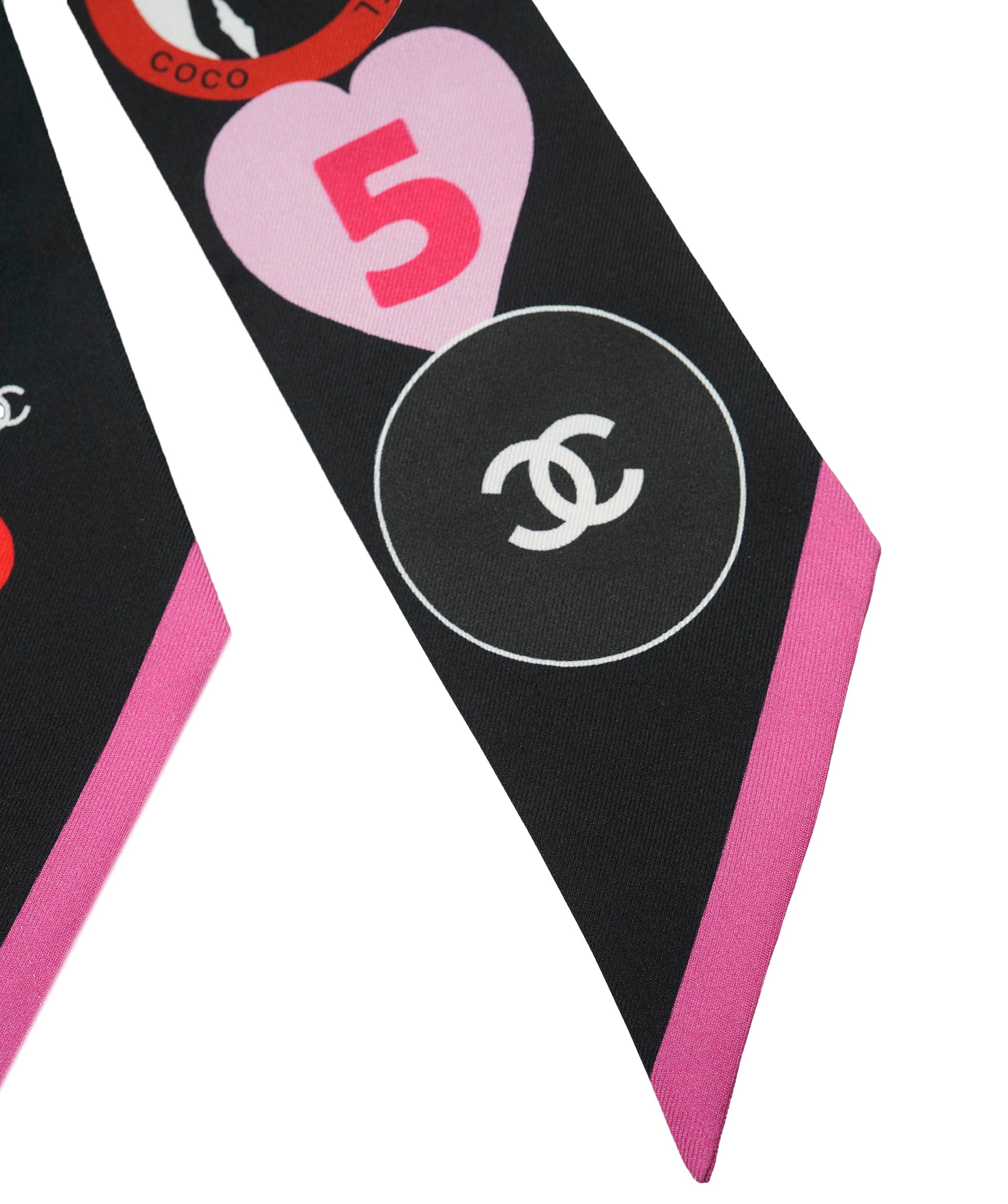 Chanel Chanel Silk twilly, Excellent conditions  AKL0130