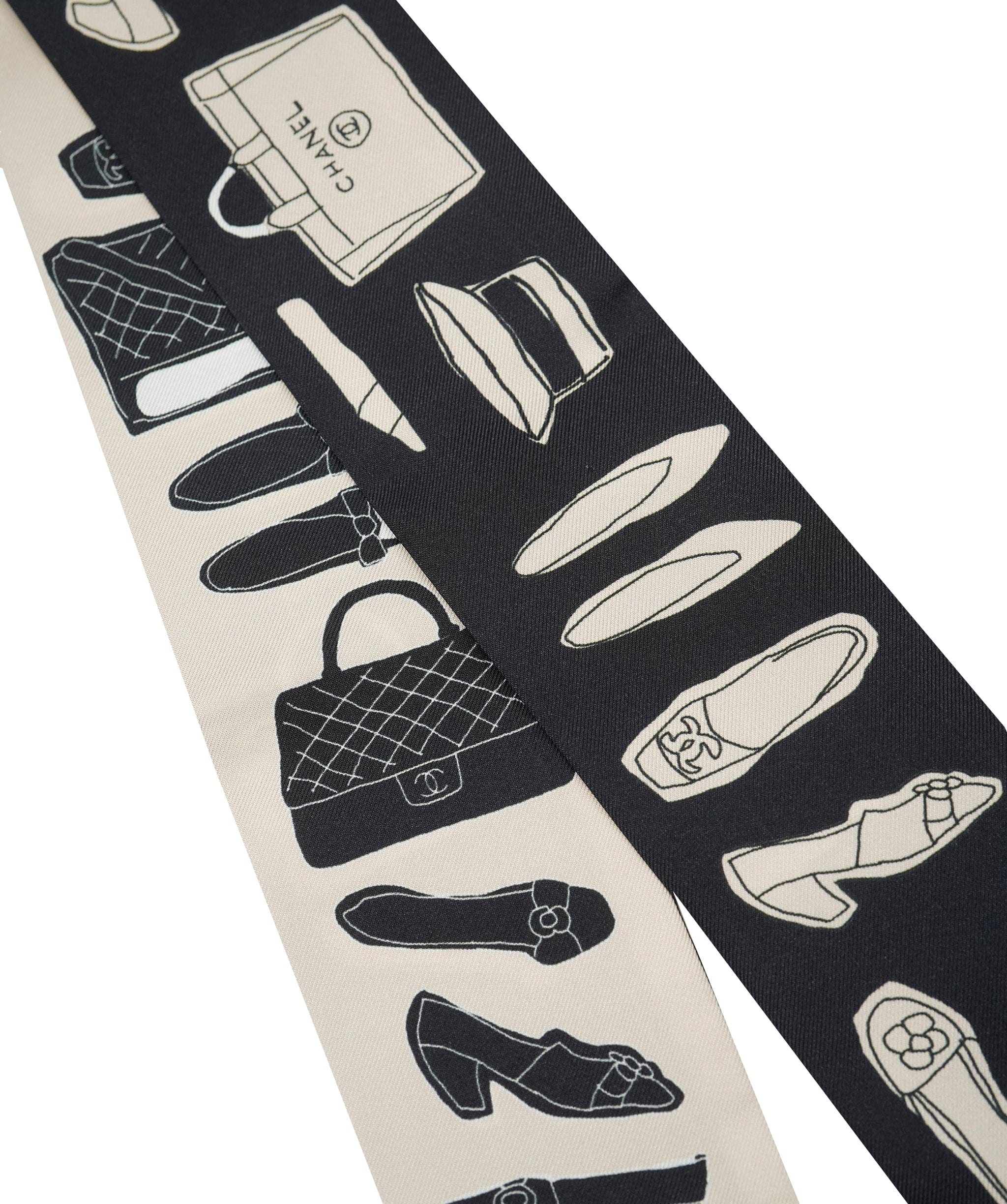 Chanel Chanel Silk twilly, Excellent conditions  AKL0132