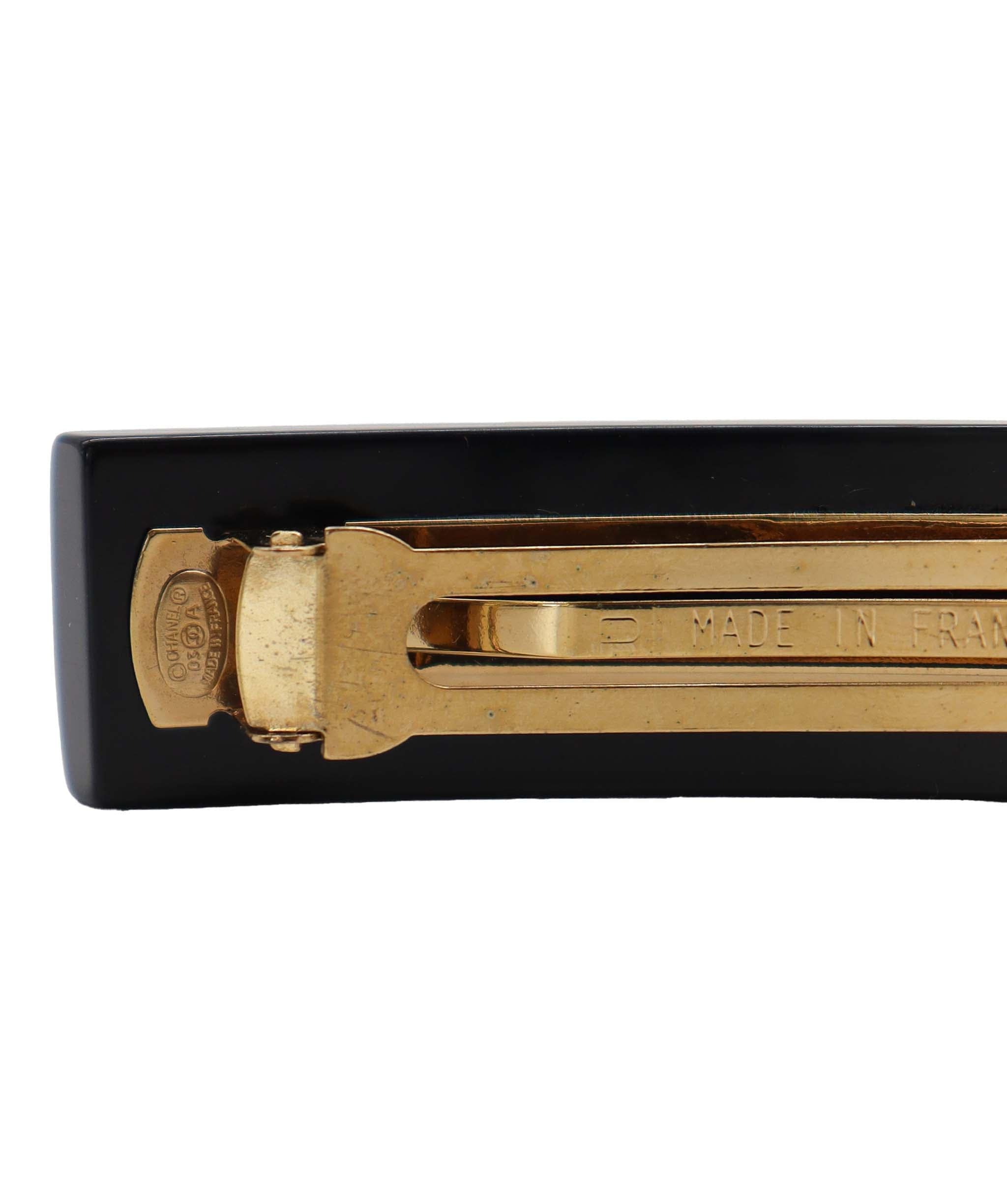 Chanel Chanel Vintage Black Resin Hair Barette Clover / Pine 03A SKC2058