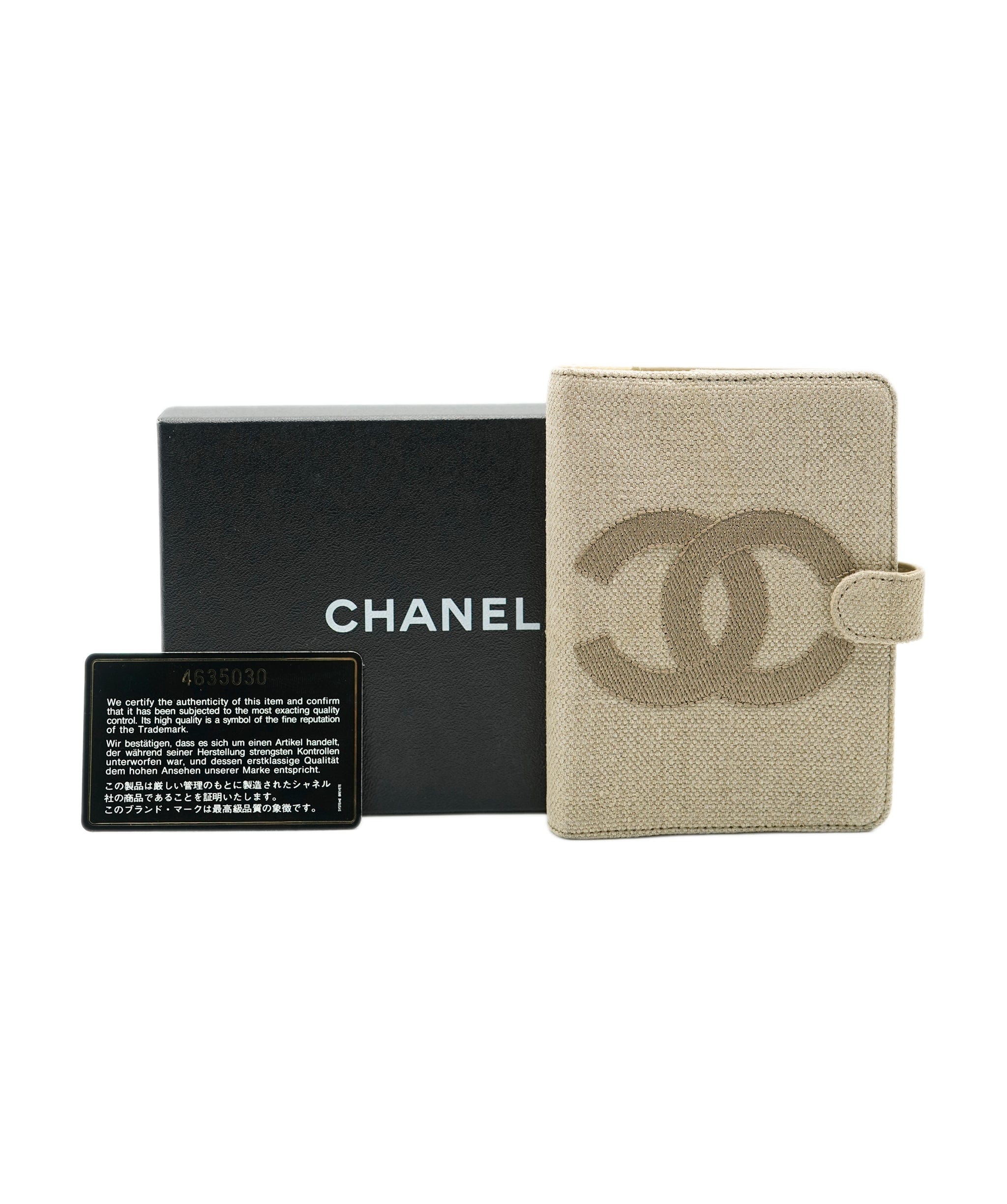 Chanel Chanel 1997 Diary Cover Beige ASL9238