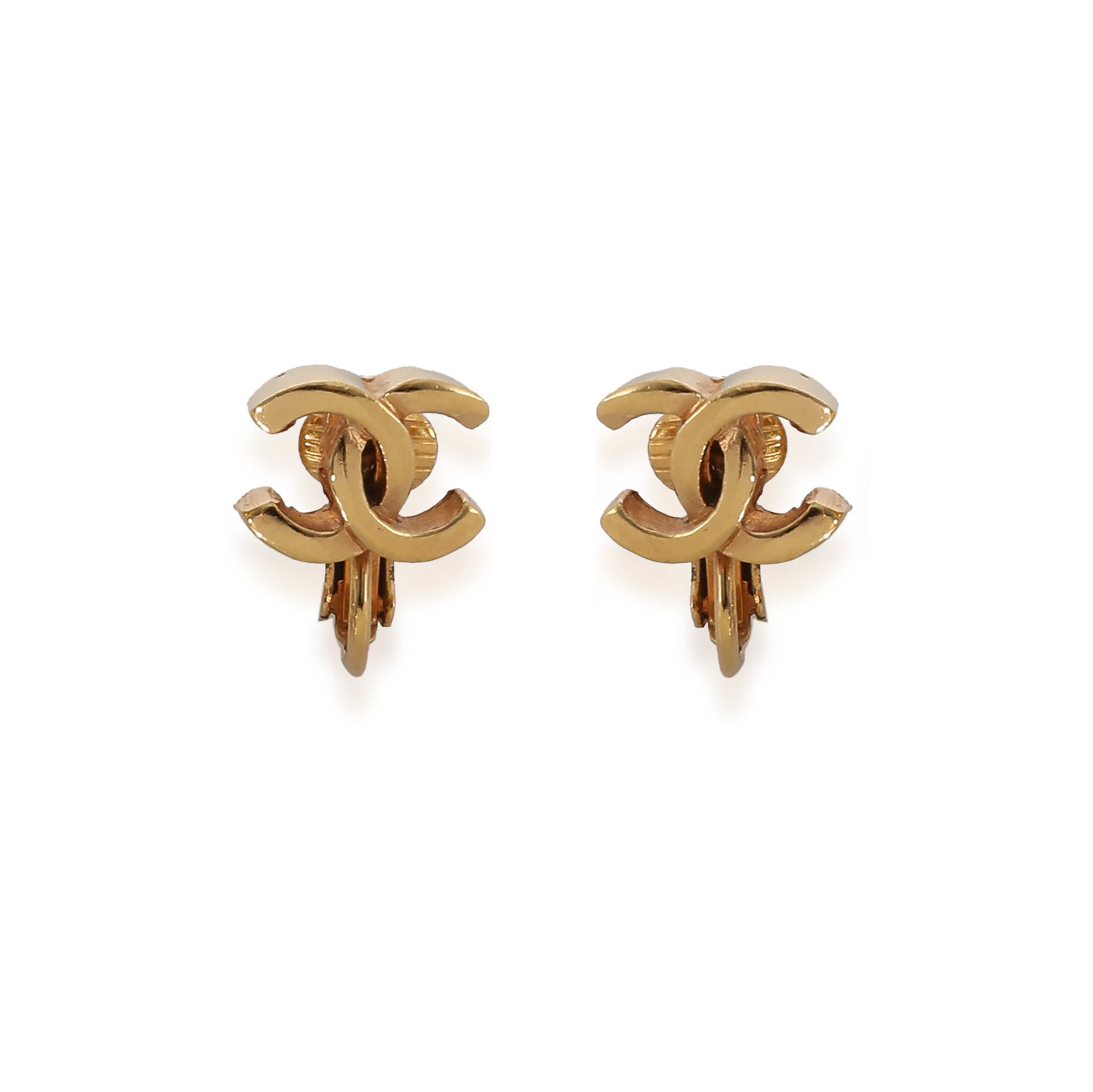 Chanel Chanel CC Vintage Gold Clip on Earrings ULC1037