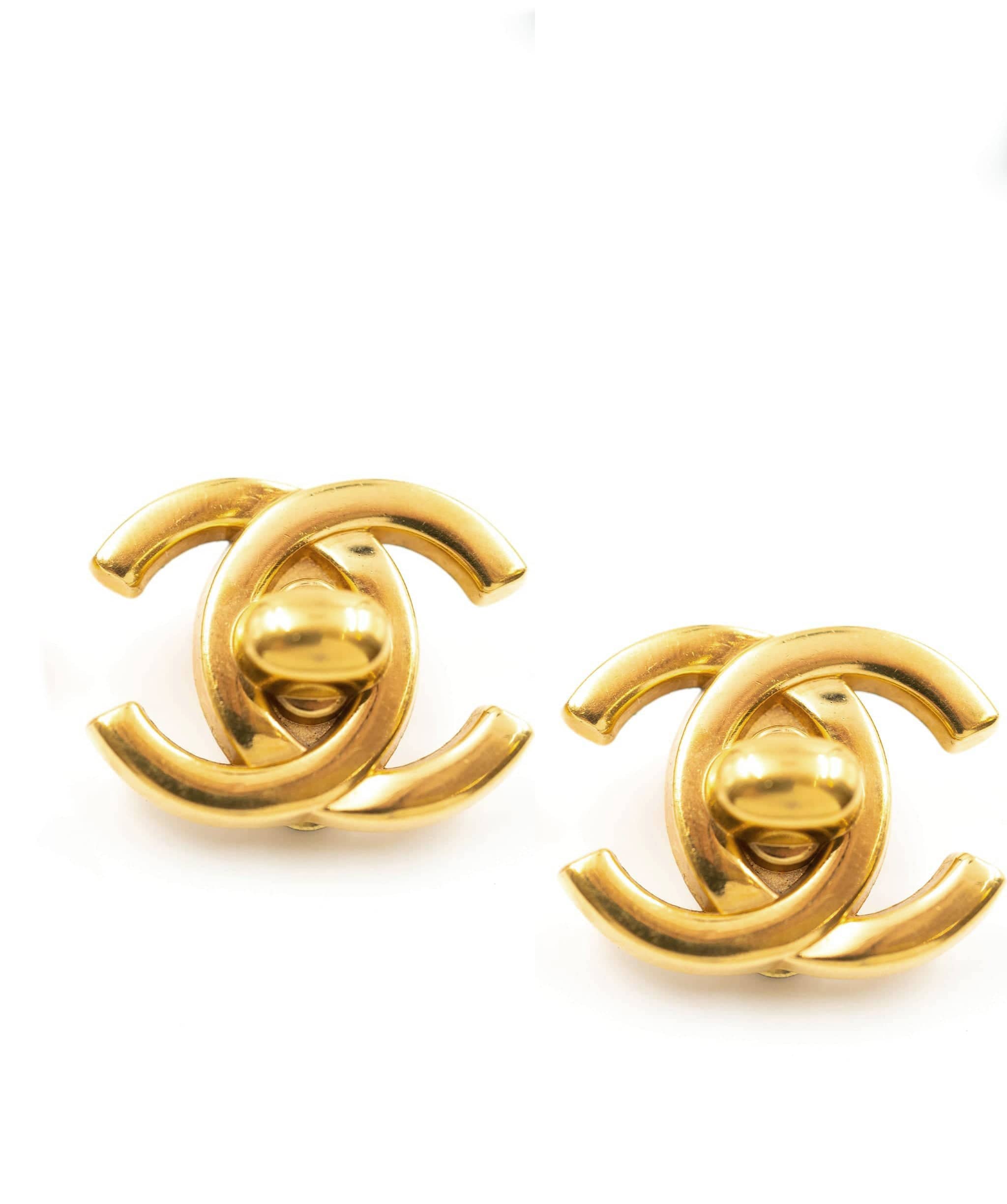 Chanel gold CC turnlocks - AJC0282 – LuxuryPromise