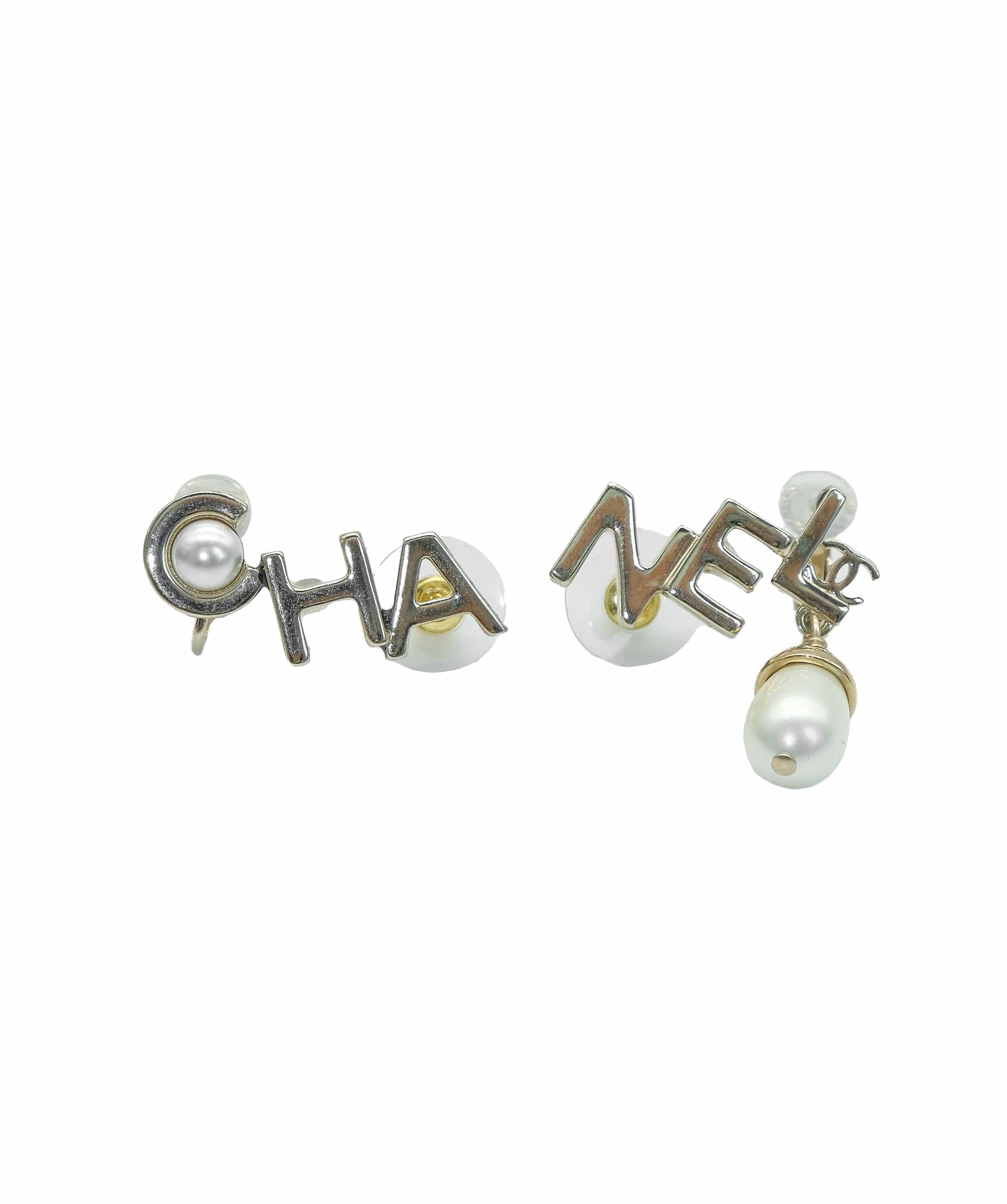 Chanel Chanel Logo Pearl Earrings RJL1943