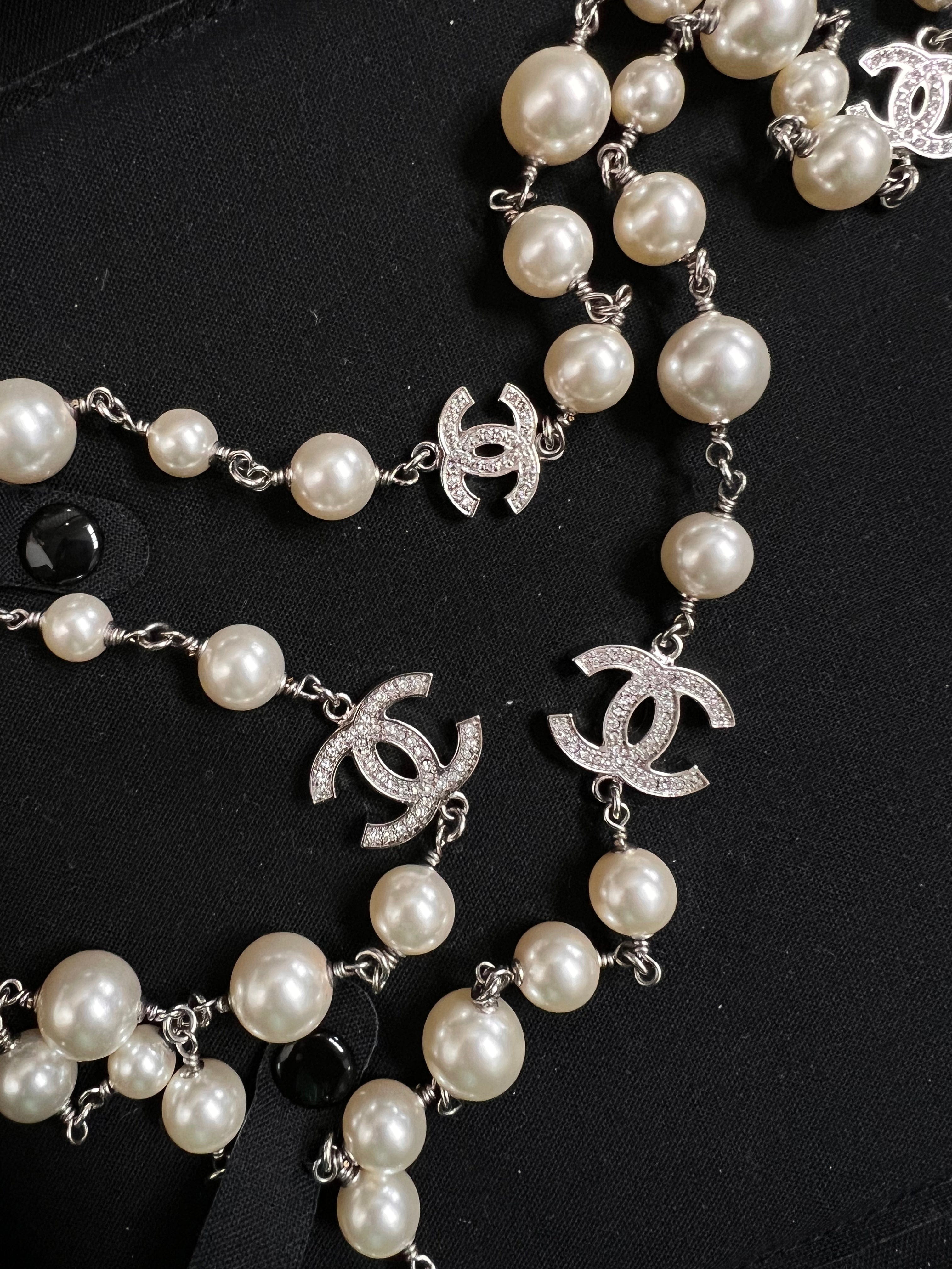 Chanel Pearl CC Necklace UKC1156