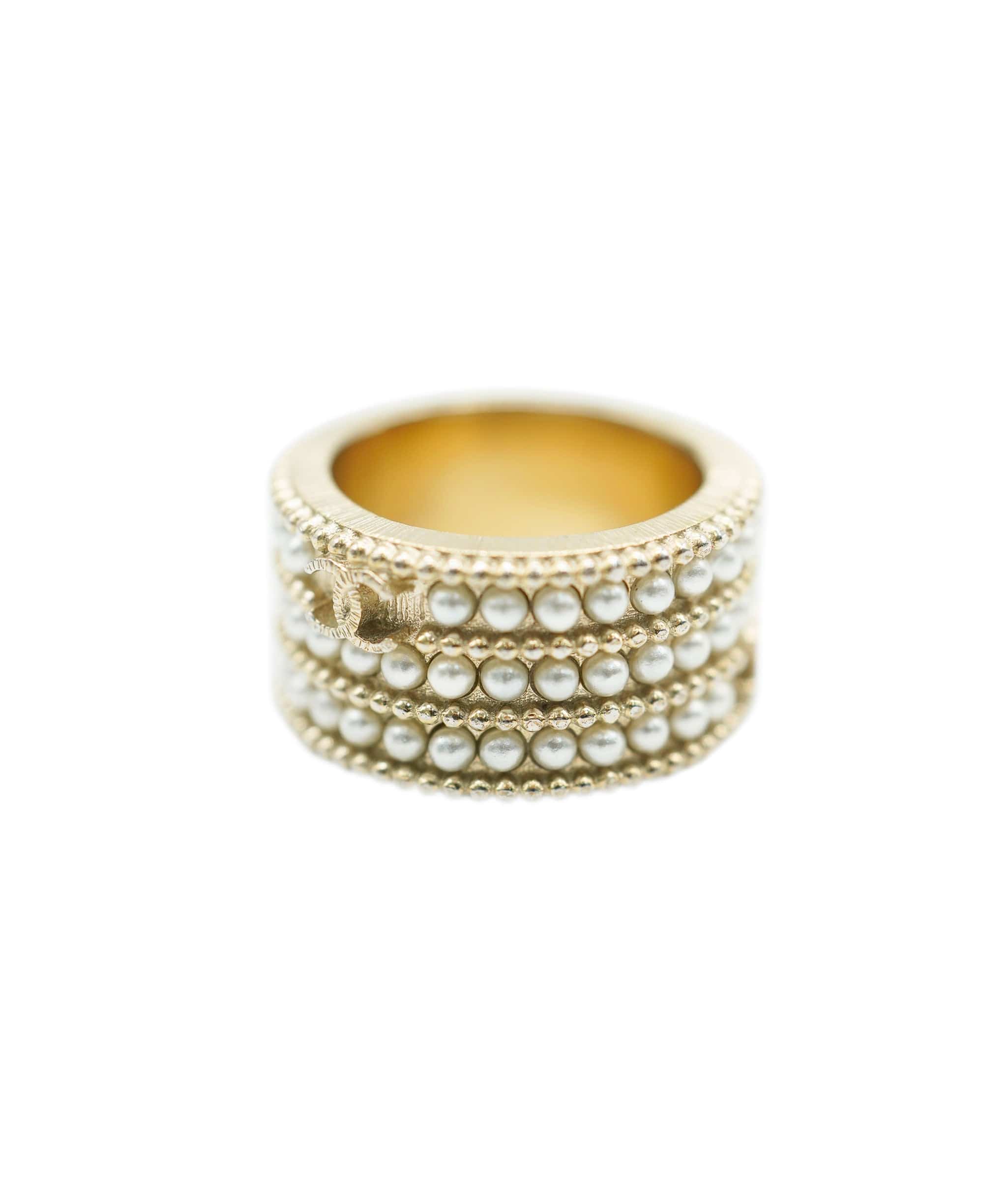 Chanel Chanel pearl ring ALC0533