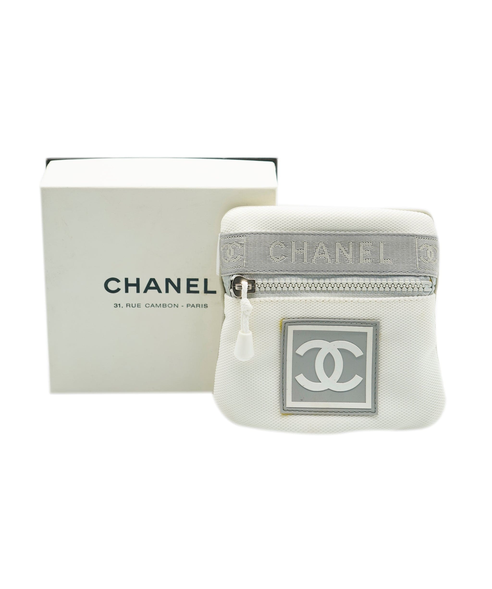 Chanel Chanel Sport Armband Pouch ASL6718