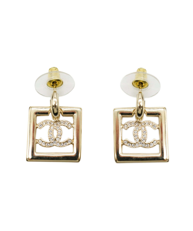 Chanel Vintage CC Drop Earrings - Gold-Plated Drop, Earrings - CHA835605