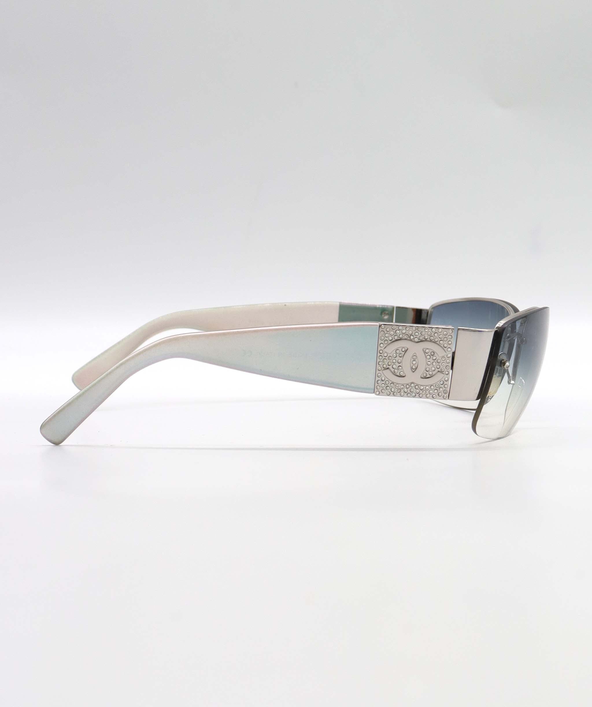 Chanel VINTAGE CHANEL RHINESTONE SUNGLASSES Blue EYEWEAR AGC3570