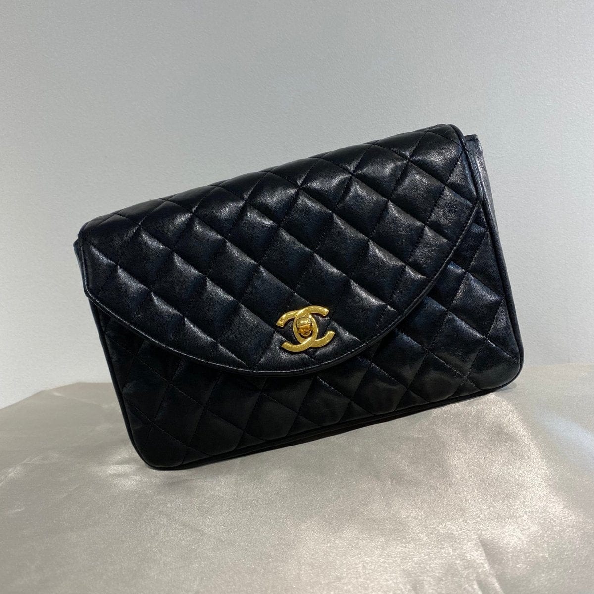 *AUCTION* Chanel Vintage Half Moon Black Lambskin GHW #0