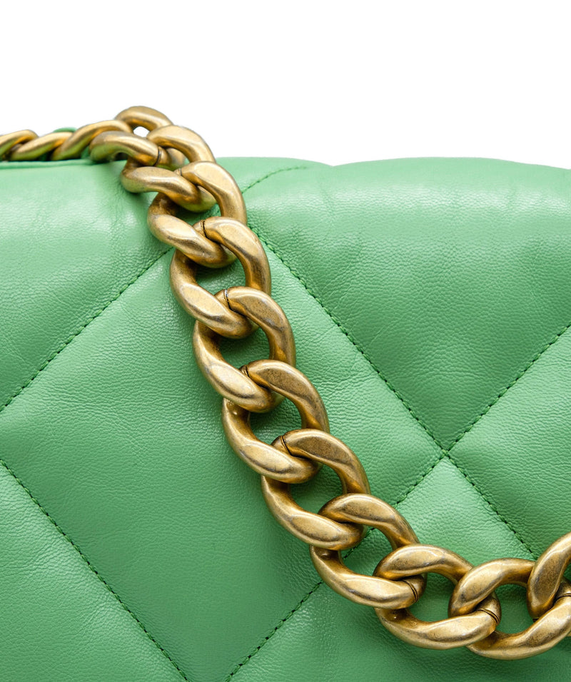 Green chanel discount 19