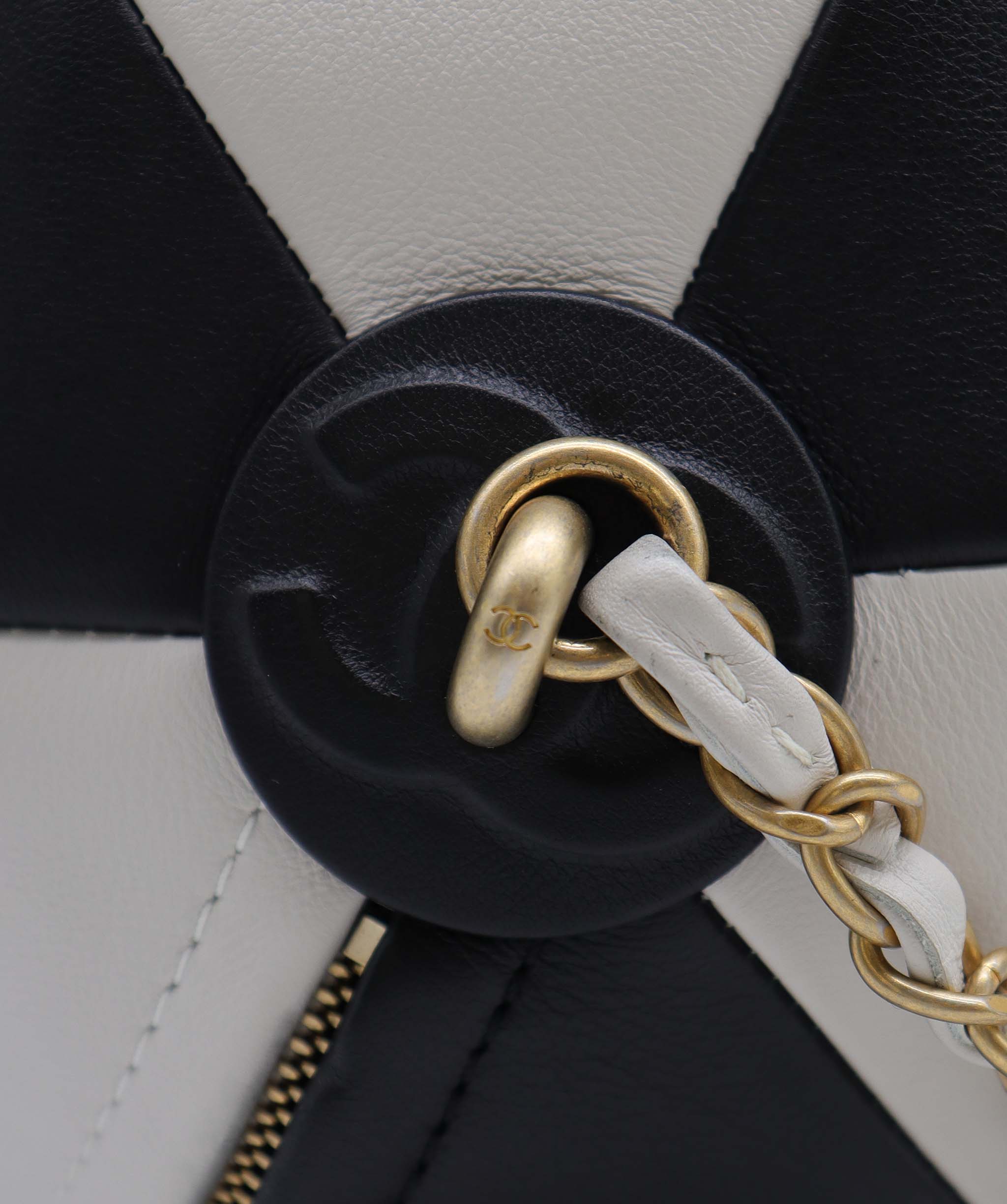 Chanel CHANEL beach ball Chain Shoulder Bag DXBS3472