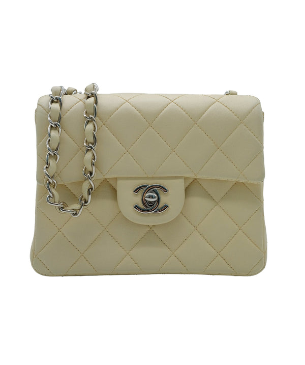 My Honest Review: Chanel Classic Flap Bag in Beige Clair