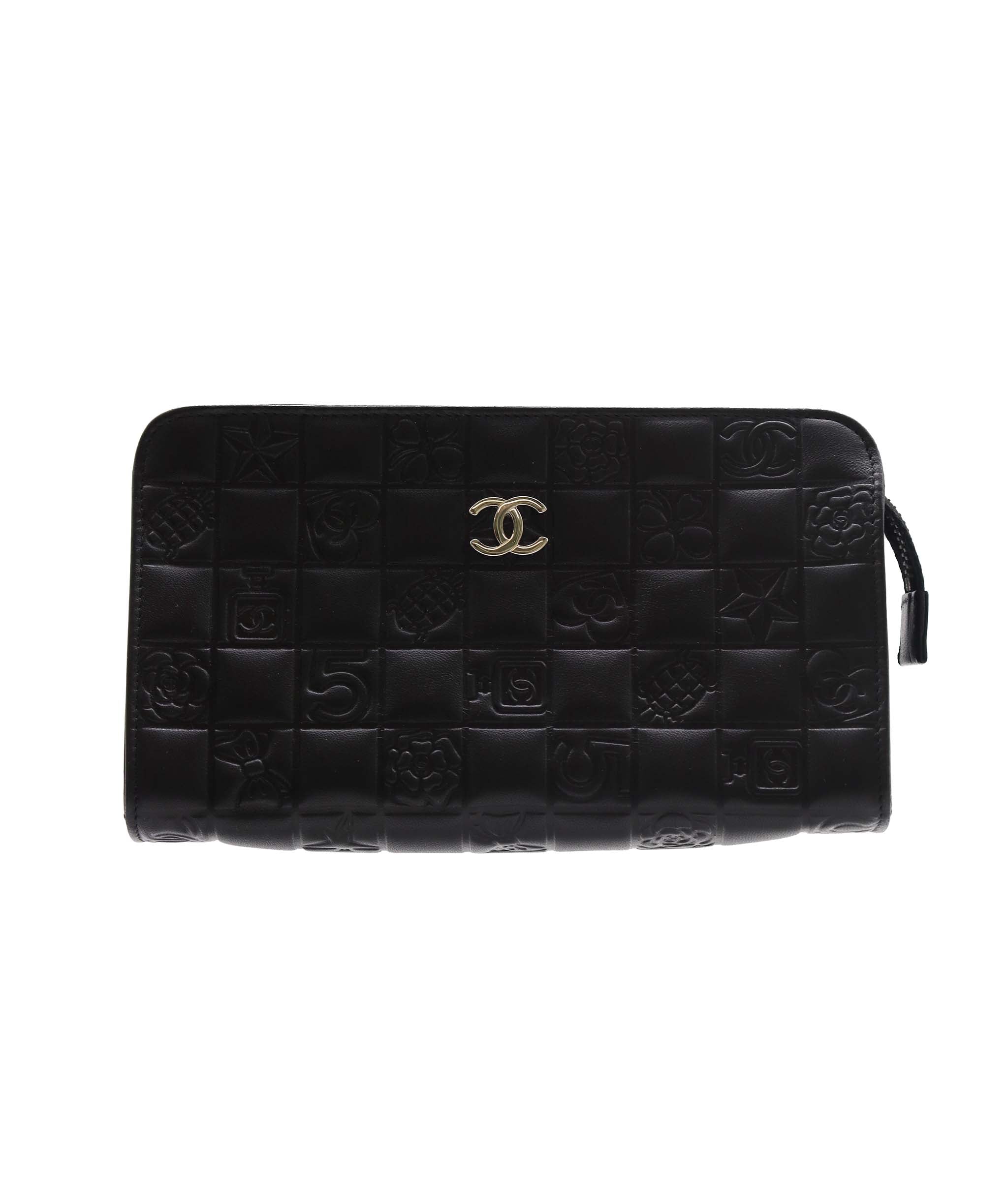 Chanel chanel black cc pouch with box DXBS1534