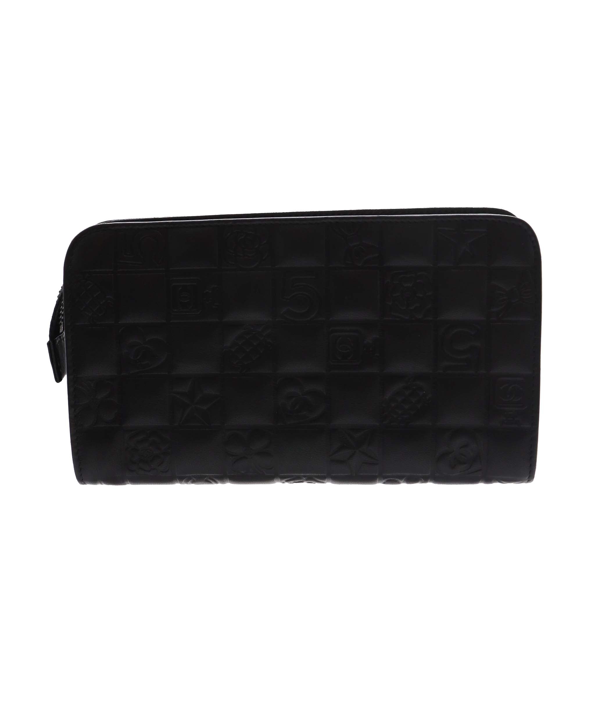 Chanel chanel black cc pouch with box DXBS1534