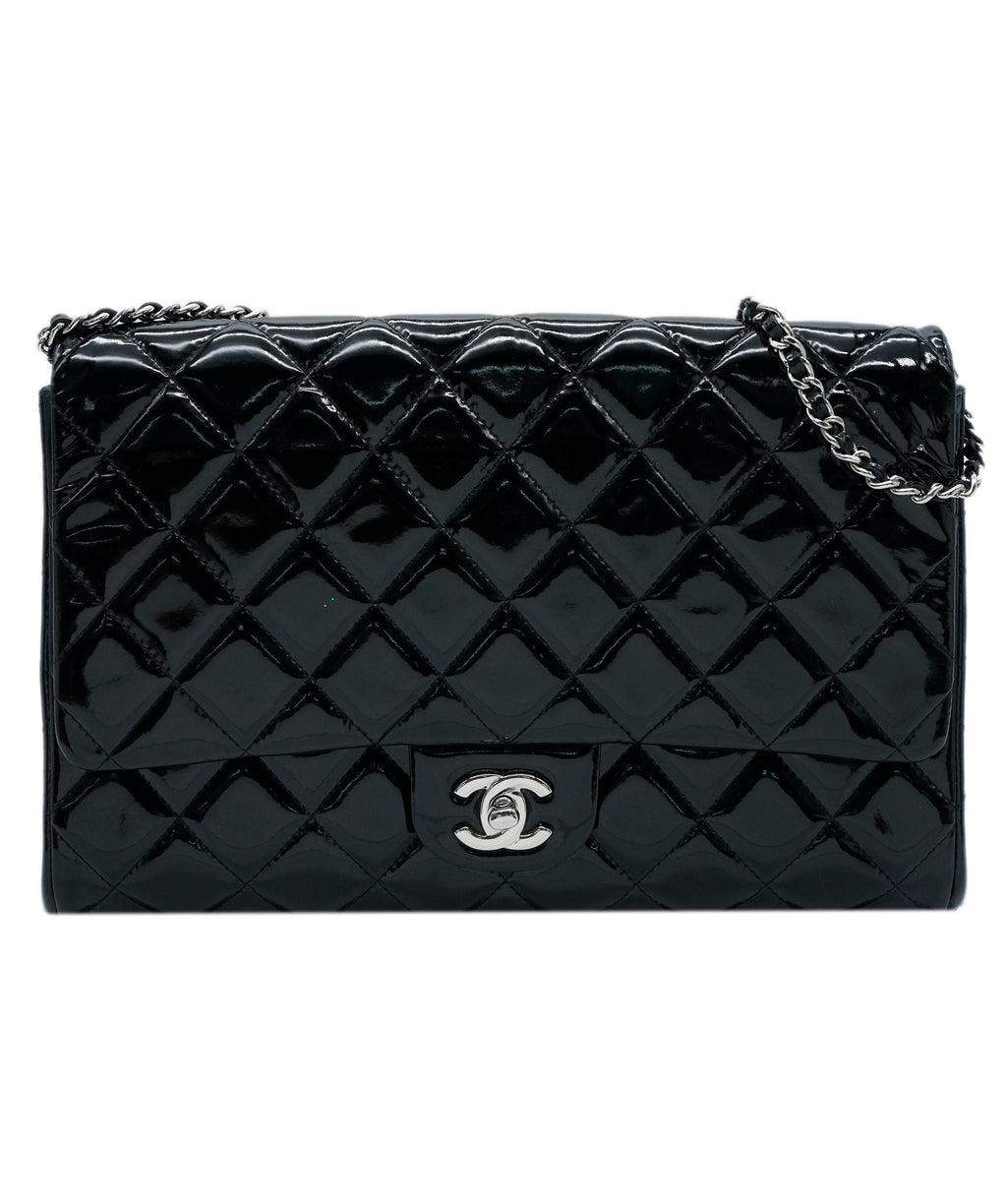 Chanel Black Patent Jumbo Clutch On Chain ABC0148 – LuxuryPromise