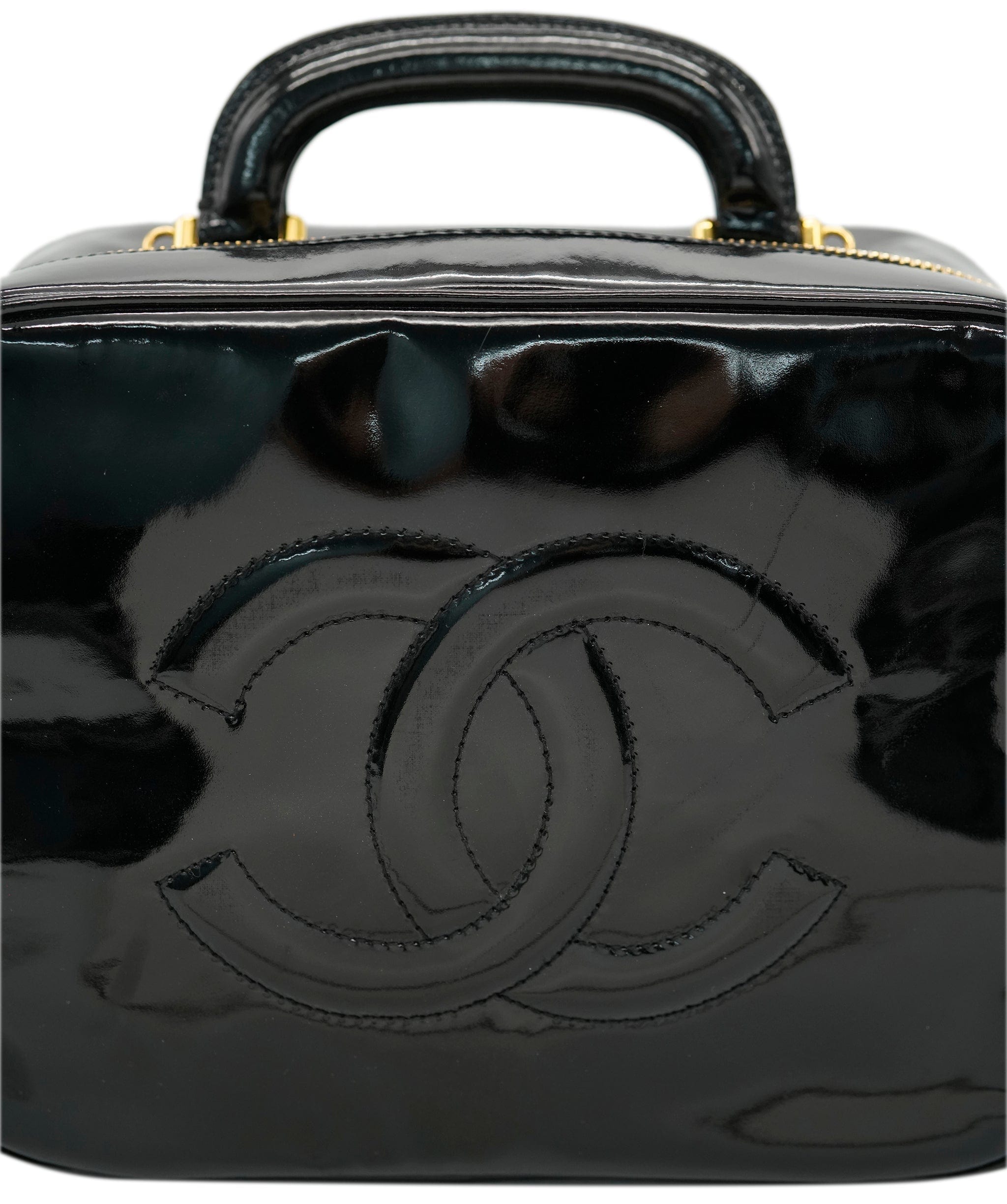 Chanel Chanel Black Vintage Patent Vanity with Strap ALL0842