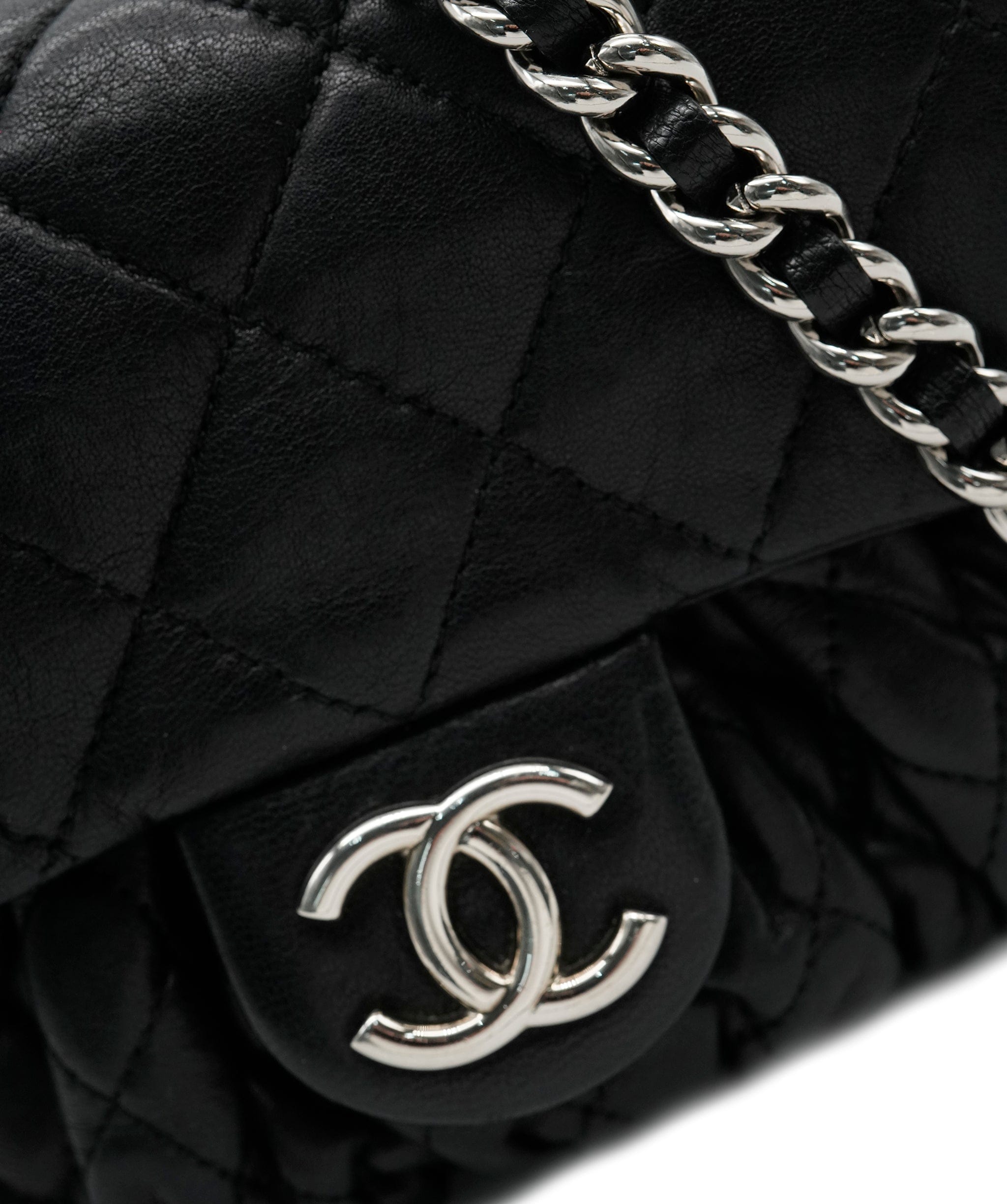 Chanel Chanel Black Washed Lambskin Quilted Chain Around Messenger ABC0564