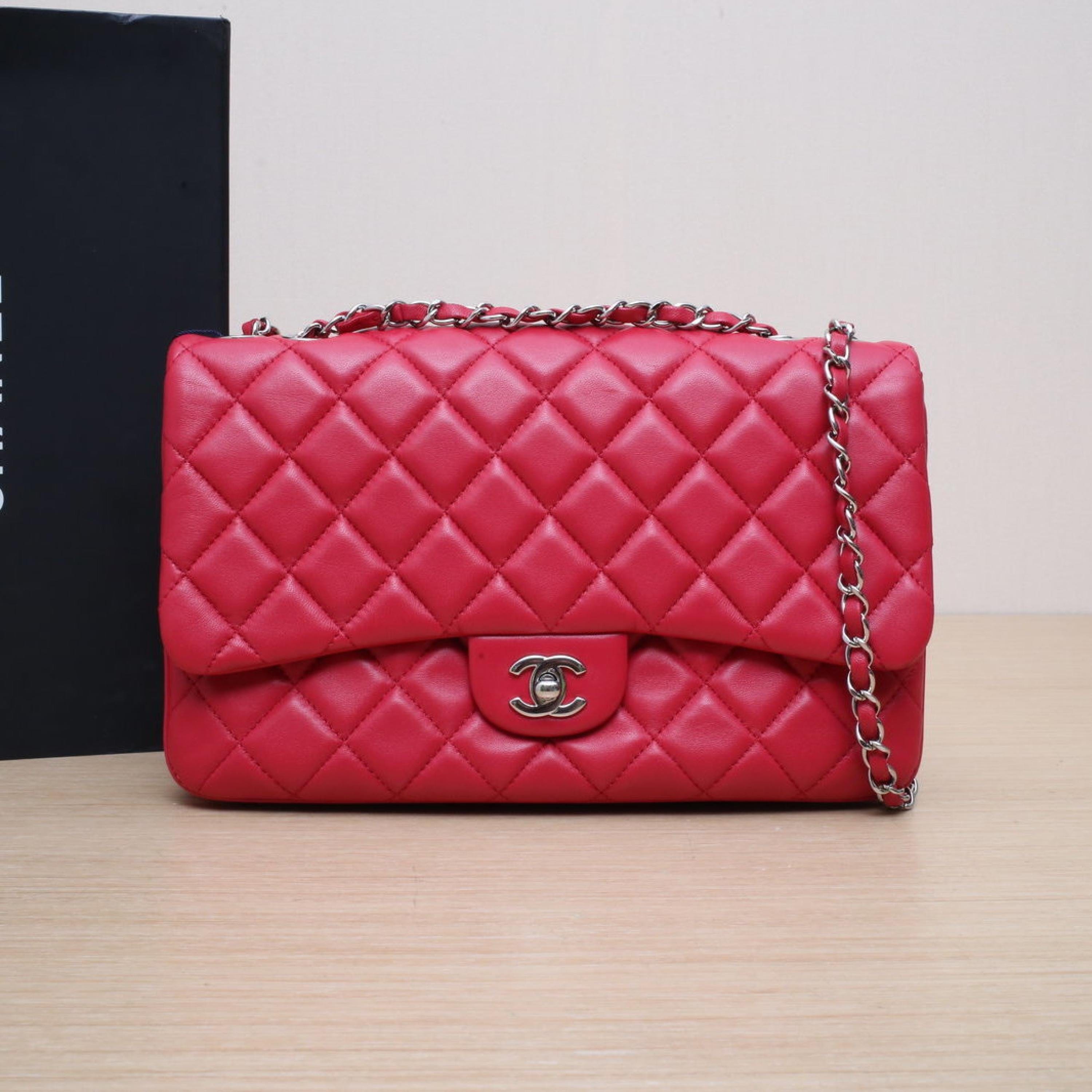 Chanel Chanel CF Flap Bag Single Flap JUMBO 30cm Rose Red Leather S 19k Silver Buckle
Original dust bag, ID card ALC3169