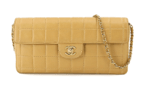 Chanel CHANEL Chocolate Bar Chain Shoulder Bag Leather Beige A15316 Gold Hardware Vintage Chocolate Bar Shoulder Bag Chanel 90228562 90228562