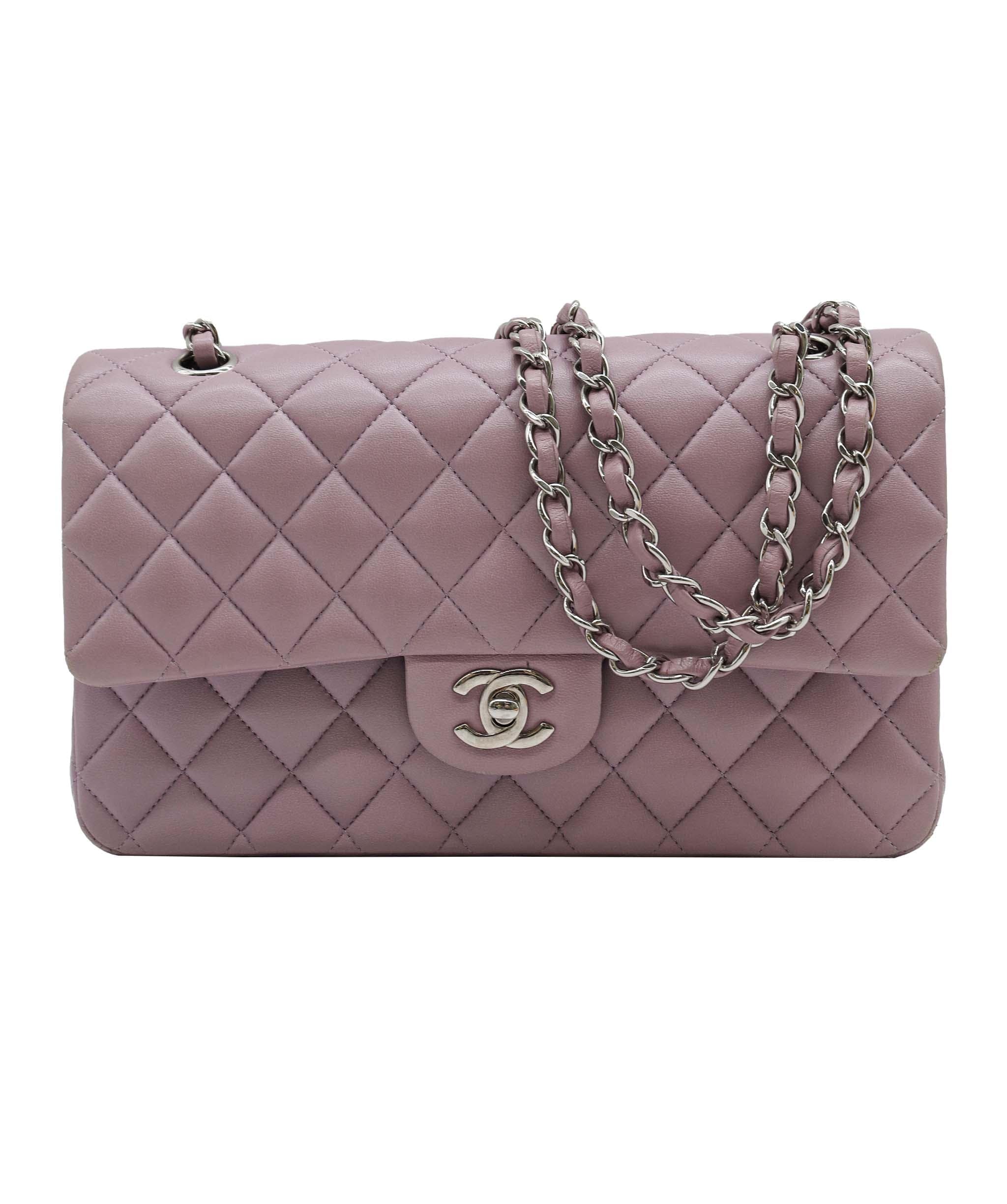 Chanel Chanel Classic Medium Lamb SHW Purple DXBS2340